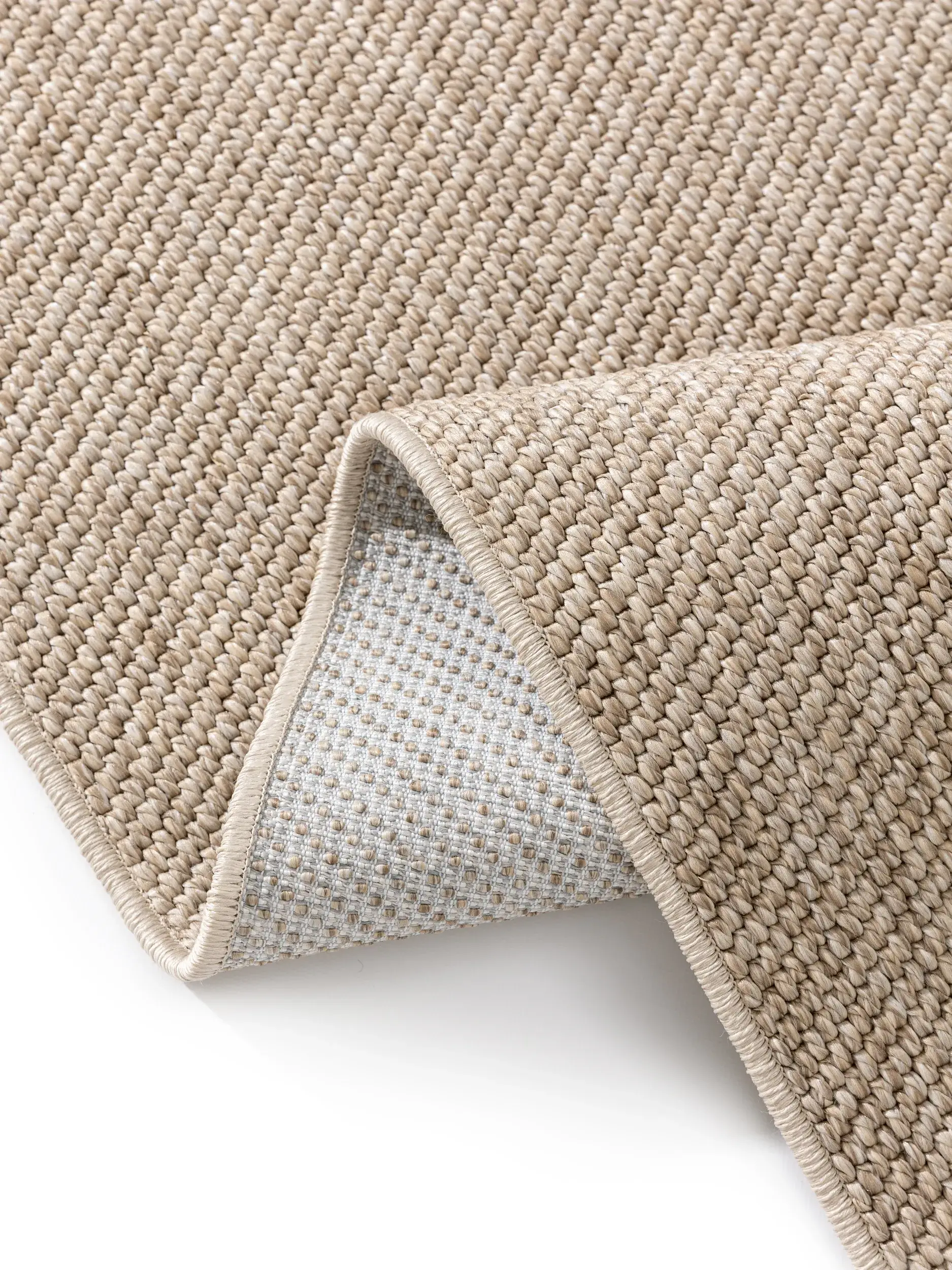 Teppe av 100% Polypropylen i Taupe med 100% Polypropylen høy lugg fra benuta Basic