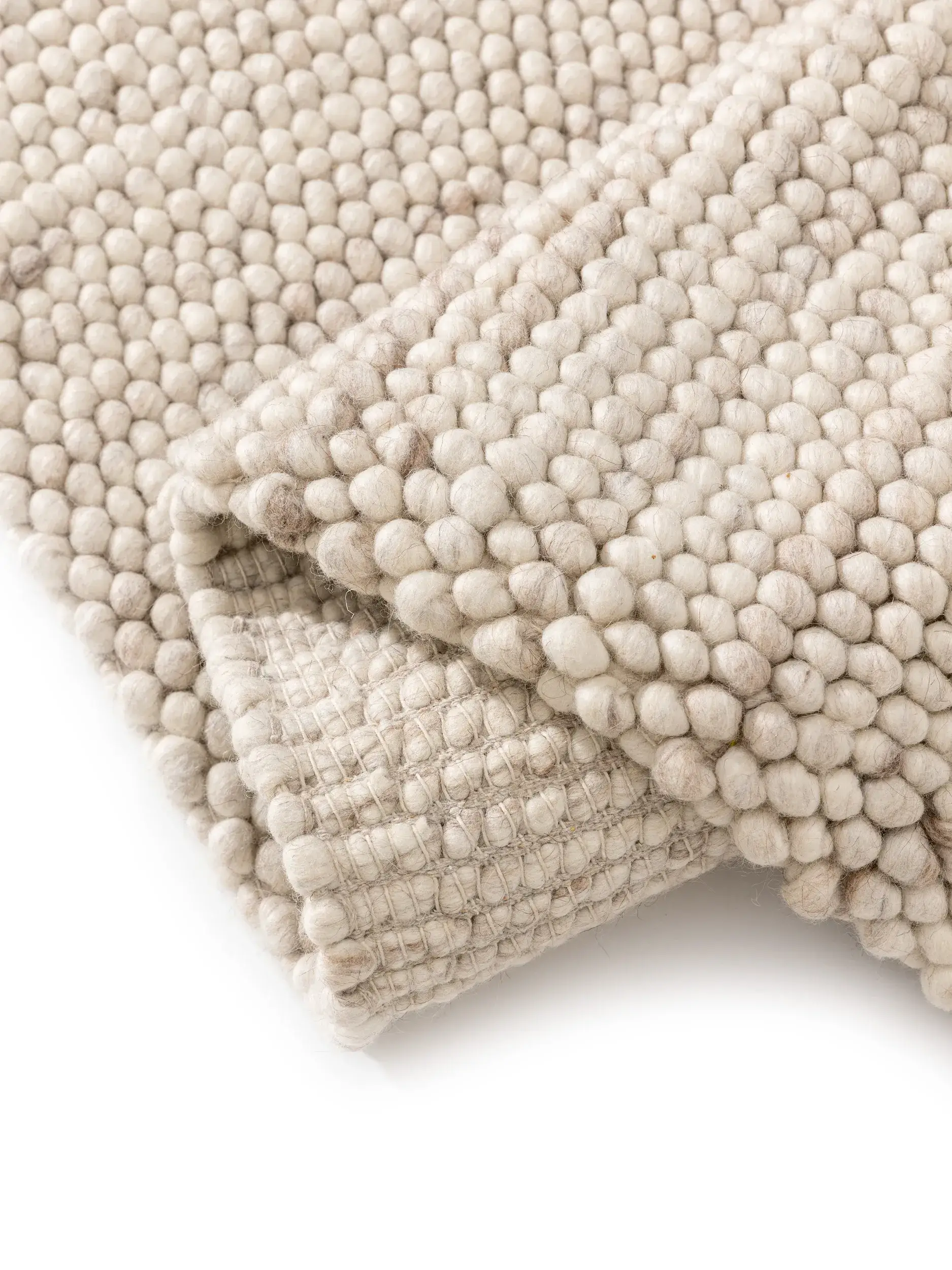 Teppich aus 70% Wolle, 30% Polyester in Beige mit 70% Wolle, 30% Polyester hohem Flor von benuta Pure
