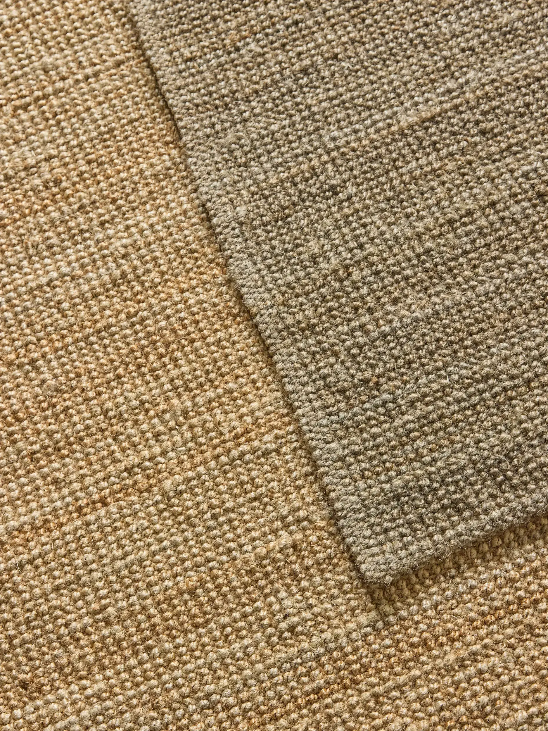 Rug Svea made of 100% Jute in Beige by benuta Pure
