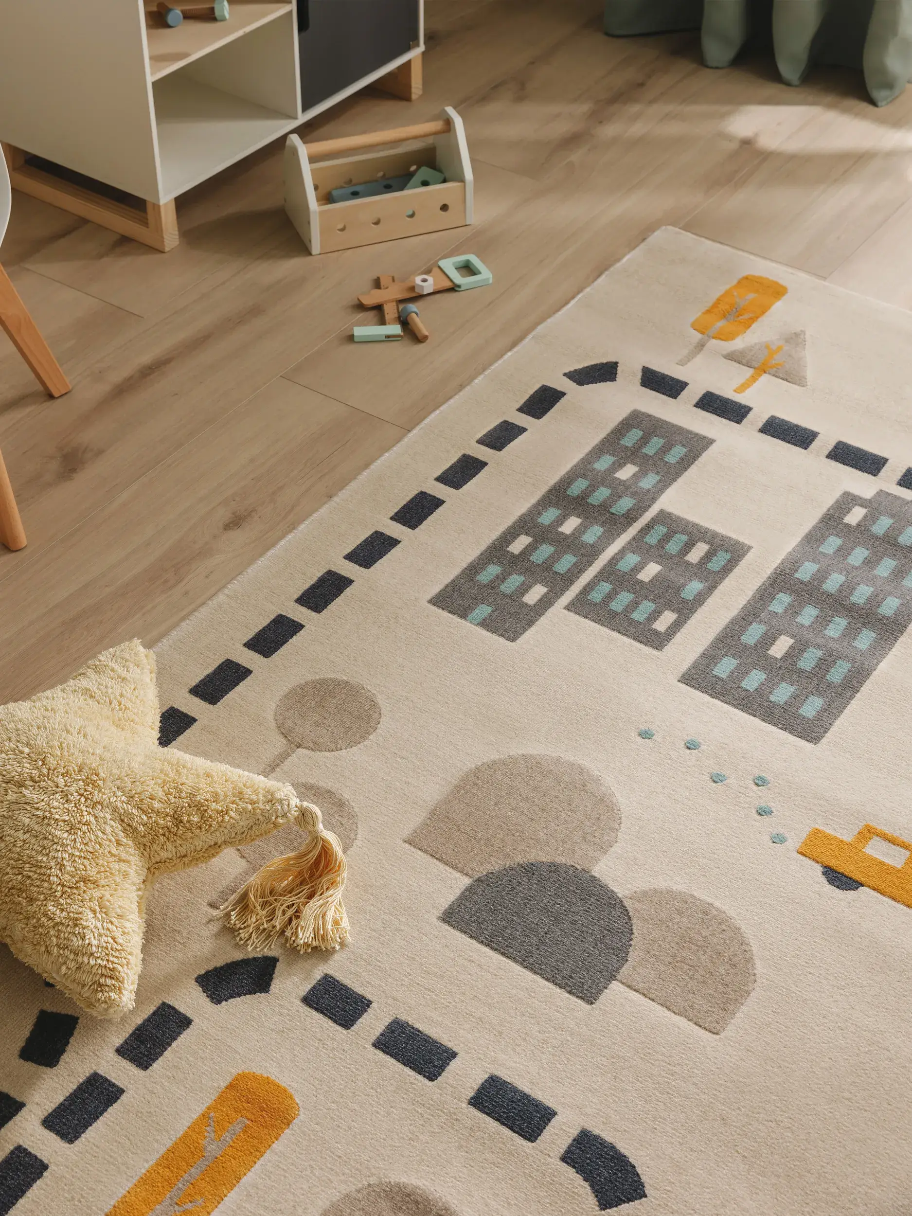 Tappeto di 100% Polipropilene in Beige con pelo alto 100% Polipropilene da Lytte