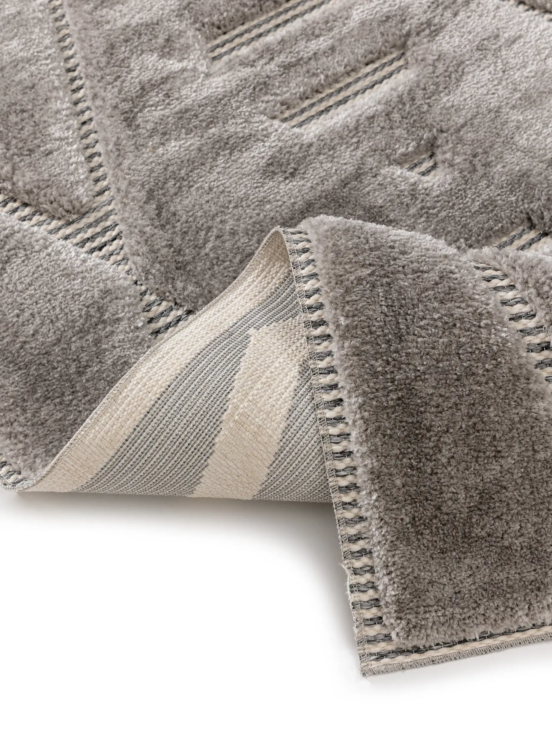 Koberec z 63% Polyester, 37% Polypropylen v Grau s vlasem výšky 63% Polyester, 37% Polypropylen od benuta Pop