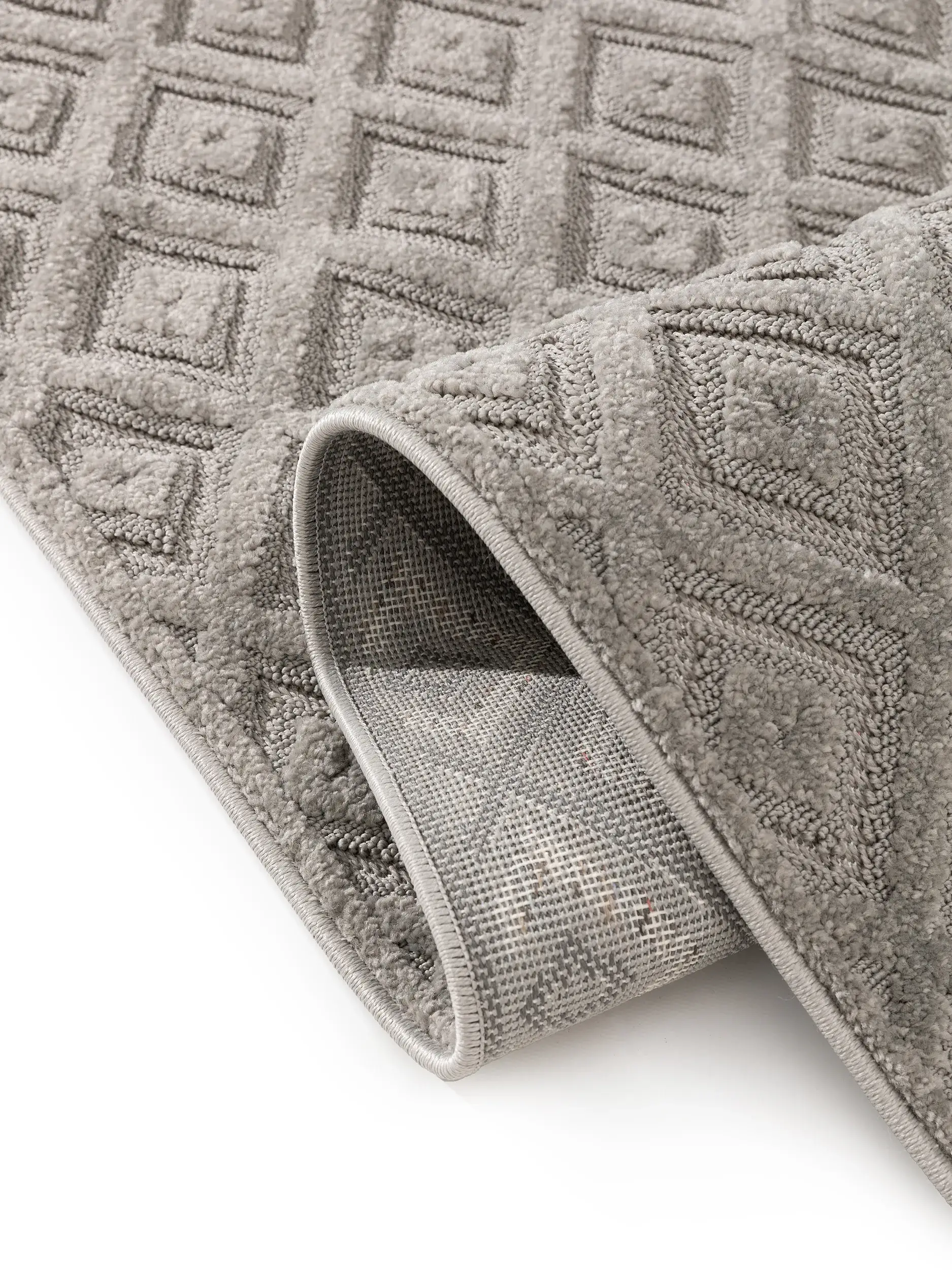 Rug made of 100% Polypropylen in Grey with a 100% Polypropylen high pile by benuta Basic