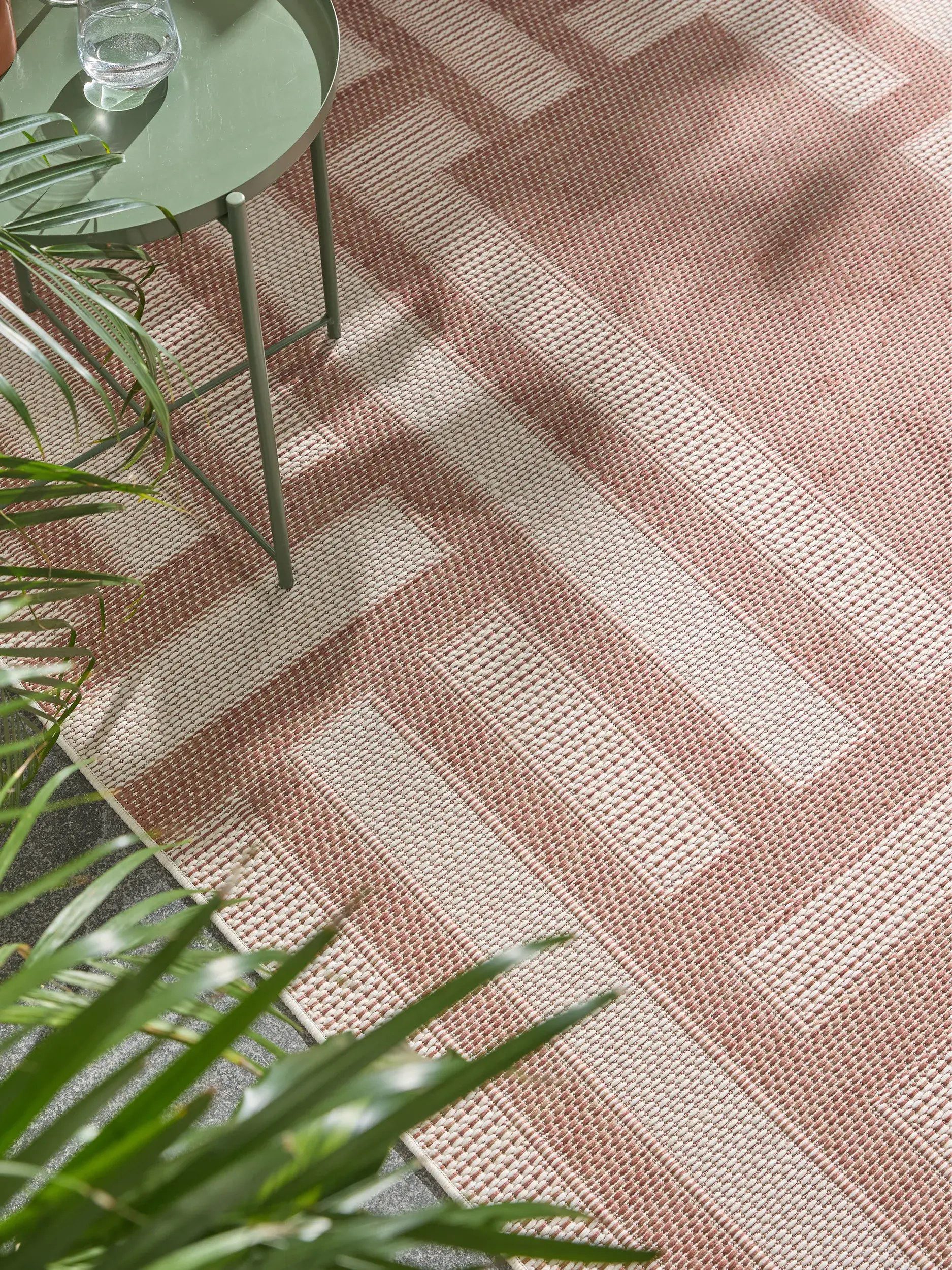 Alfombra de 100% Polipropileno en Marrón con un pelo de {{Placeholder_Pile Height}} de altura de benuta nest