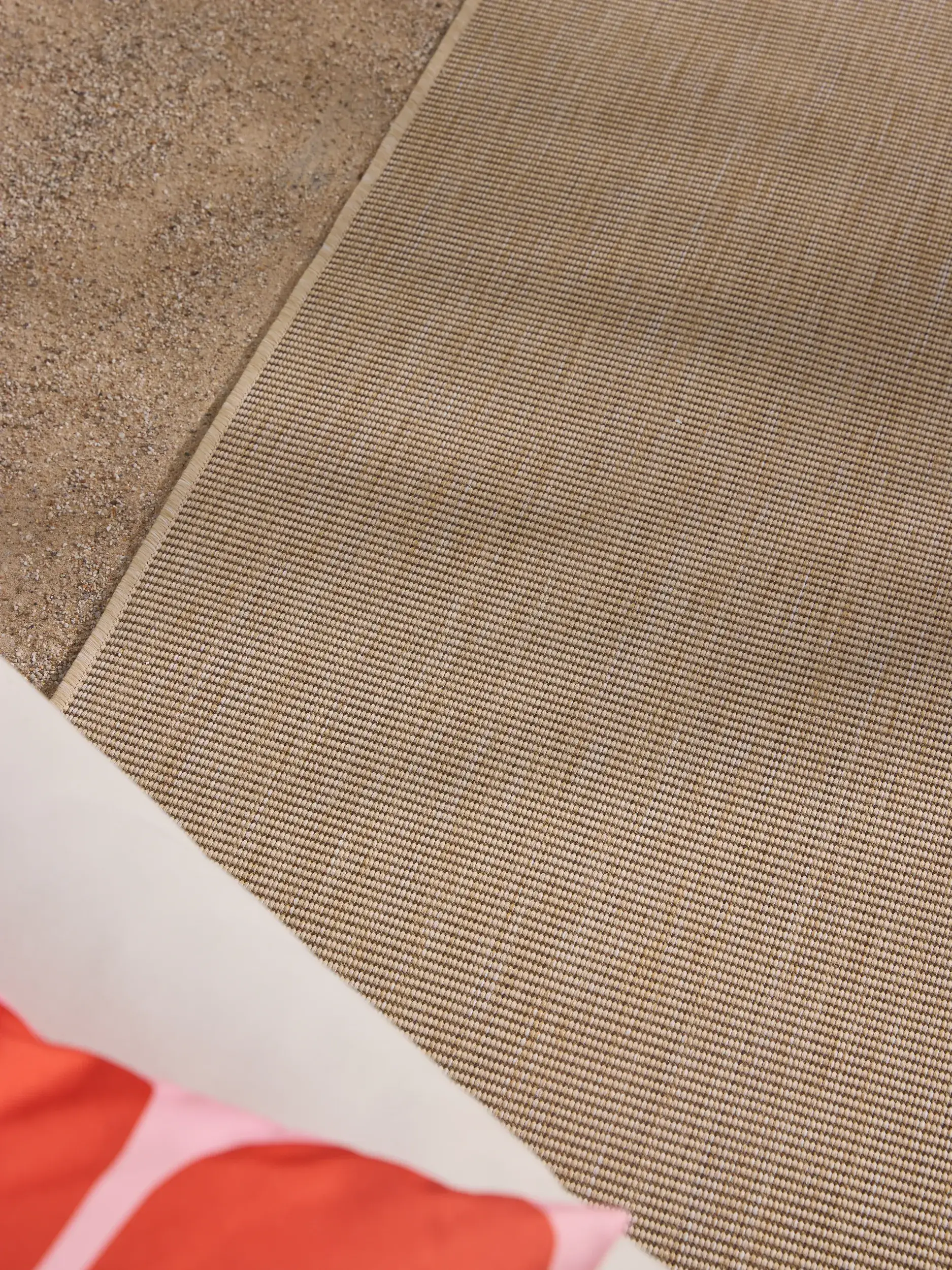 Alfombra de 100% Polipropileno en Beige con un pelo de {{Placeholder_Pile Height}} de altura de benuta nest
