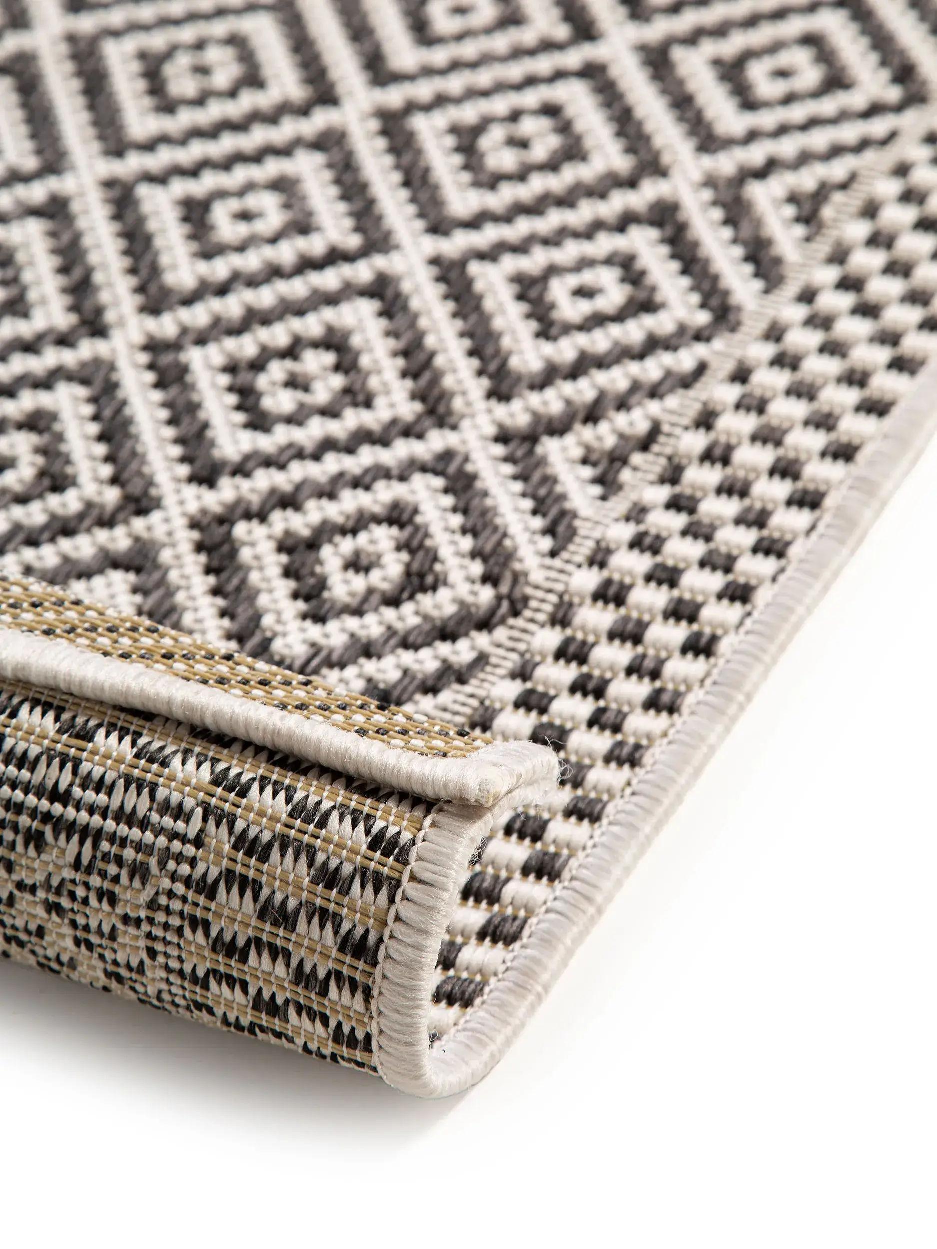 Tapis en 100% Polypropylène en Noir/Blanc avec une pile de 100% Polypropylène de hauteur de benuta nest
