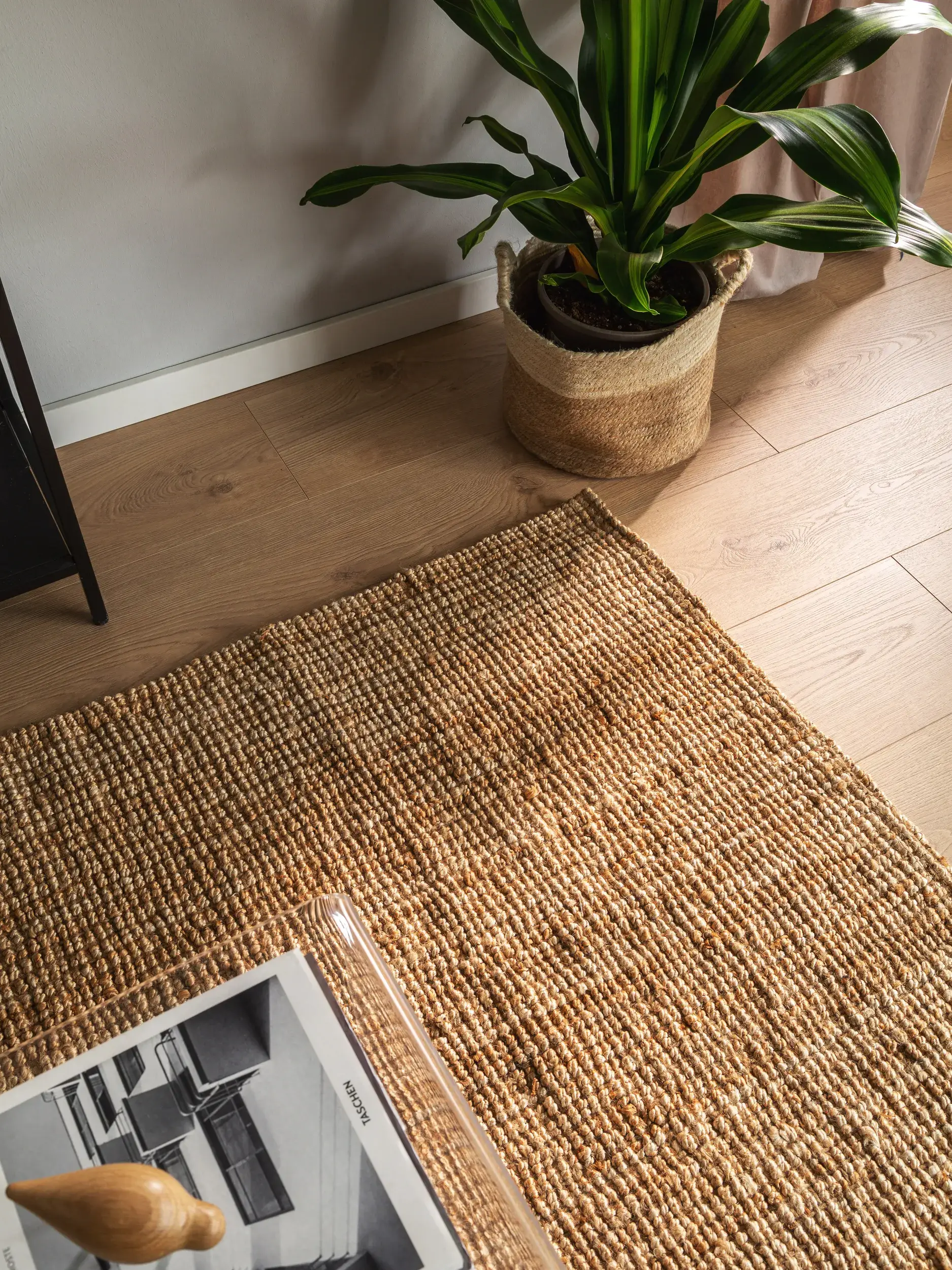 Teppich aus 100% Jute in Beige mit 100% Jute hohem Flor von benuta Pure