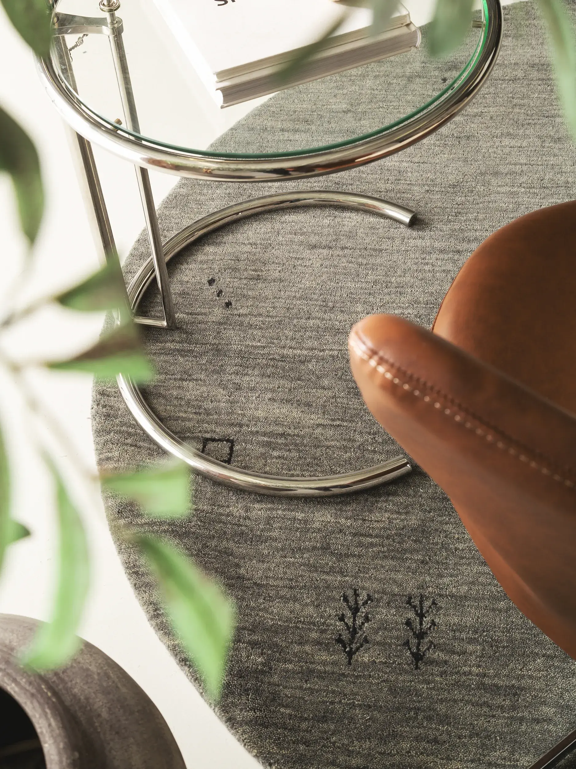 Rug made of 100% Wolle in Grau with a 100% Wolle high pile by benuta Nest