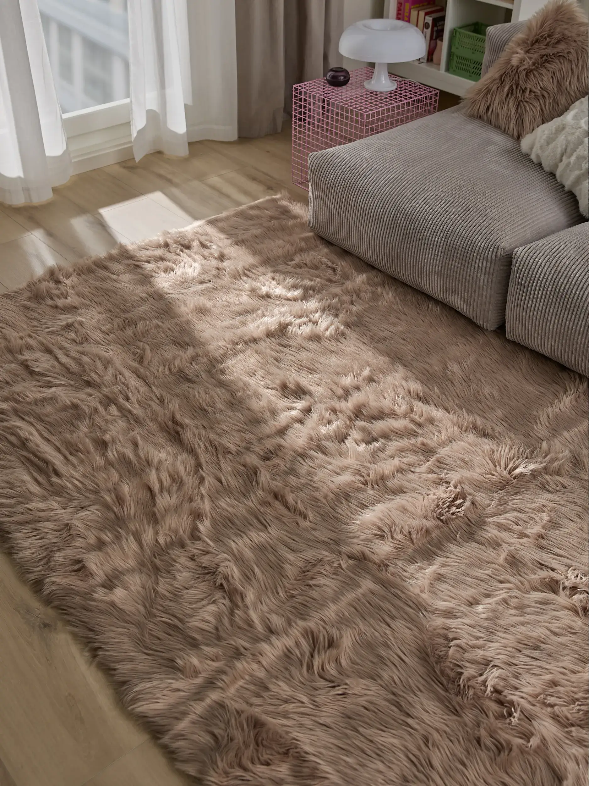 Koberec z 70% Polyacryl, 30% Polyester v Beige s vlasem výšky 70% Polyacryl, 30% Polyester od benuta Pop