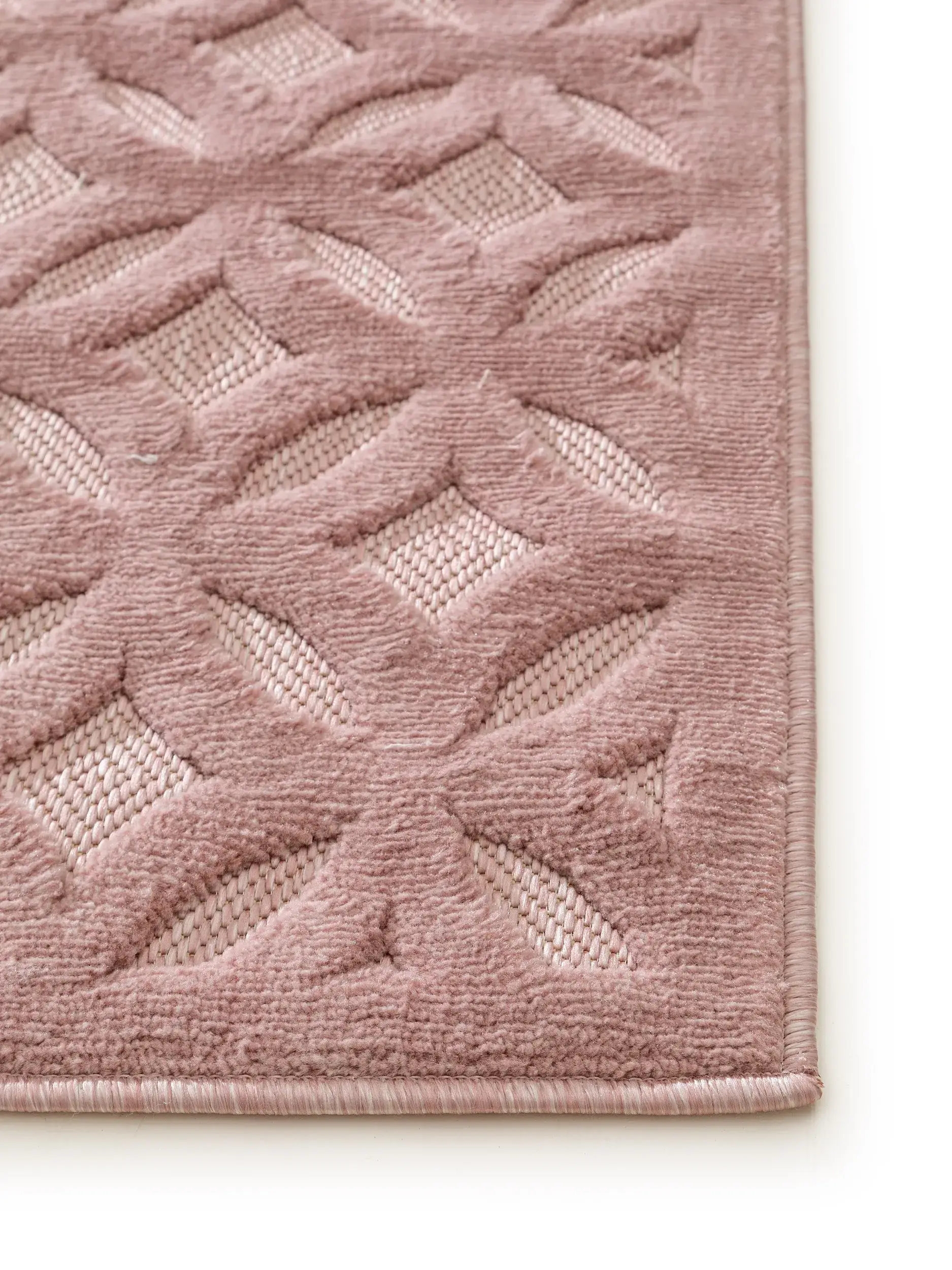 Rug made of 100% Polypropylen in Rosa with a 100% Polypropylen high pile by benuta Nest