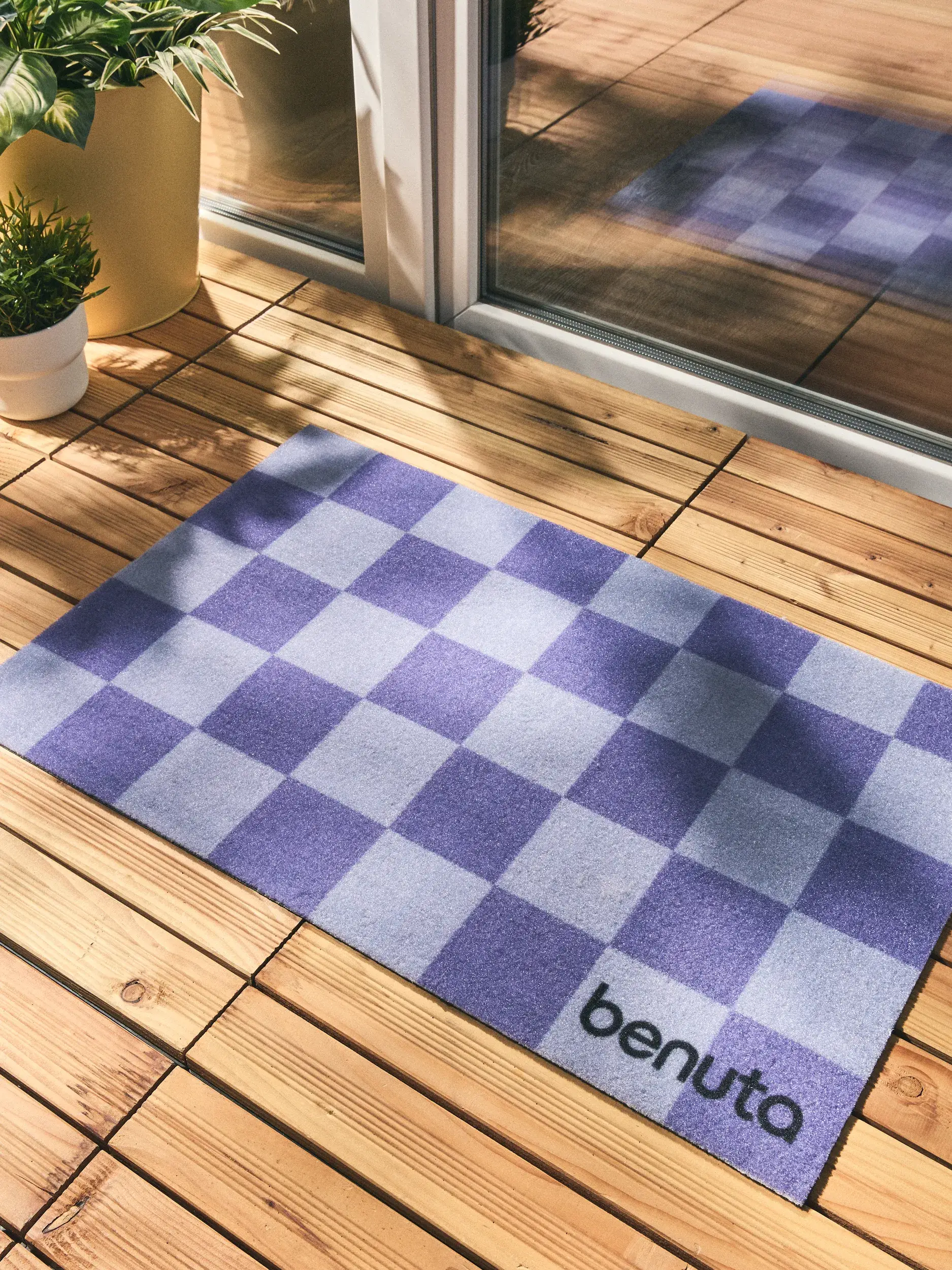 Wycieraczka Checker fioletowy im Design Geometryczny aus 100% Poliester (PET recyklingowany) von benuta