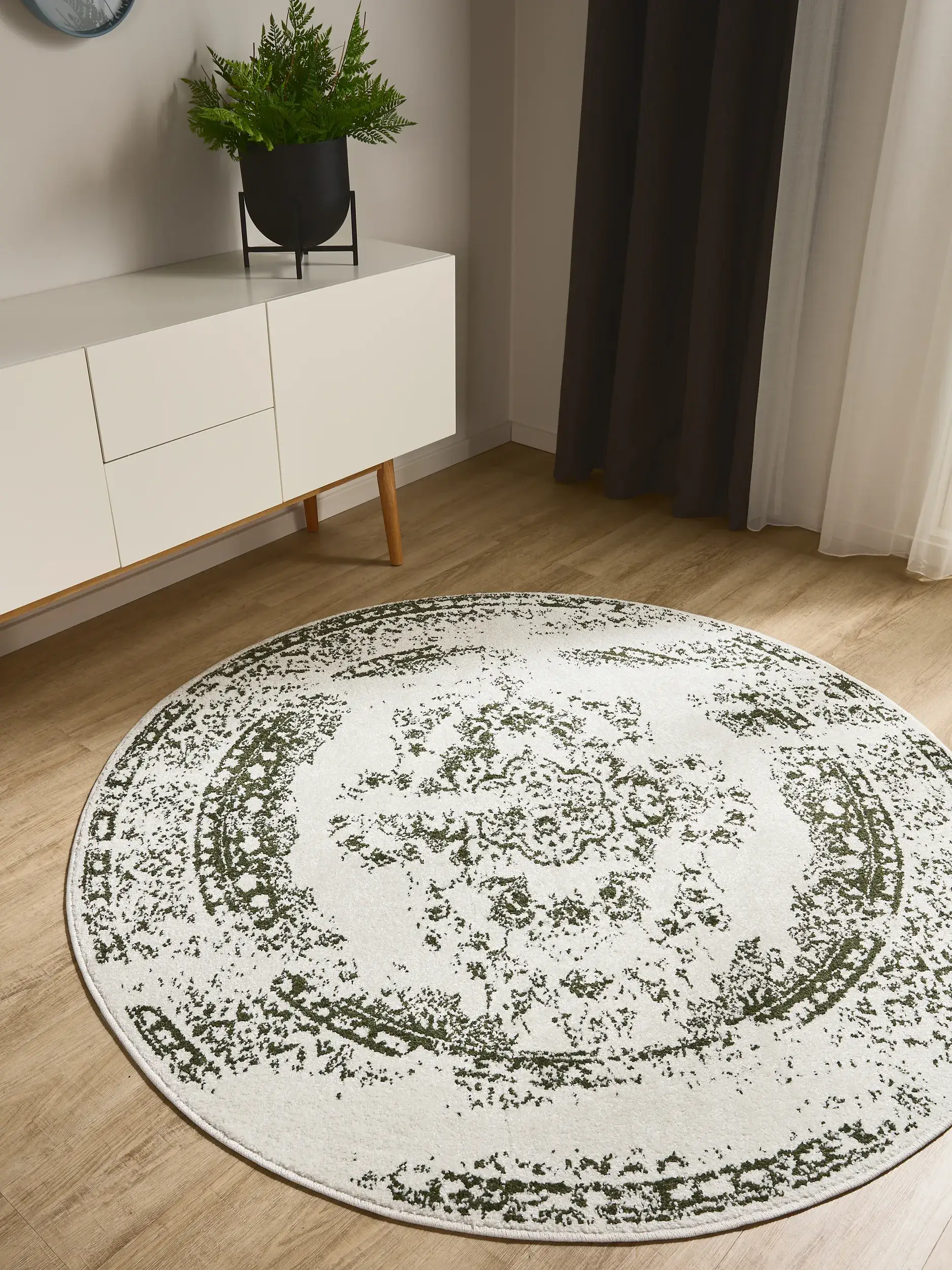 Rug made of 100% Polypropylen in Beige with a 100% Polypropylen high pile by benuta Basic