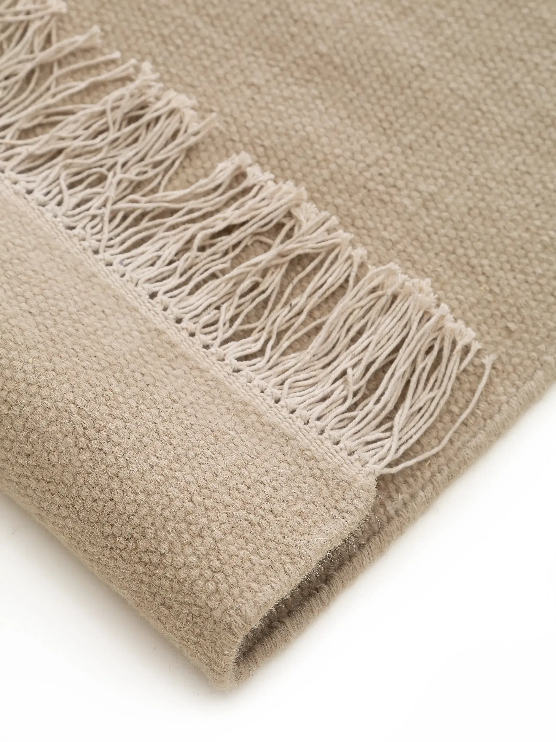 Teppich aus 80% Wolle, 20% Baumwolle in Beige mit 80% Wolle, 20% Baumwolle hohem Flor von benuta Pop