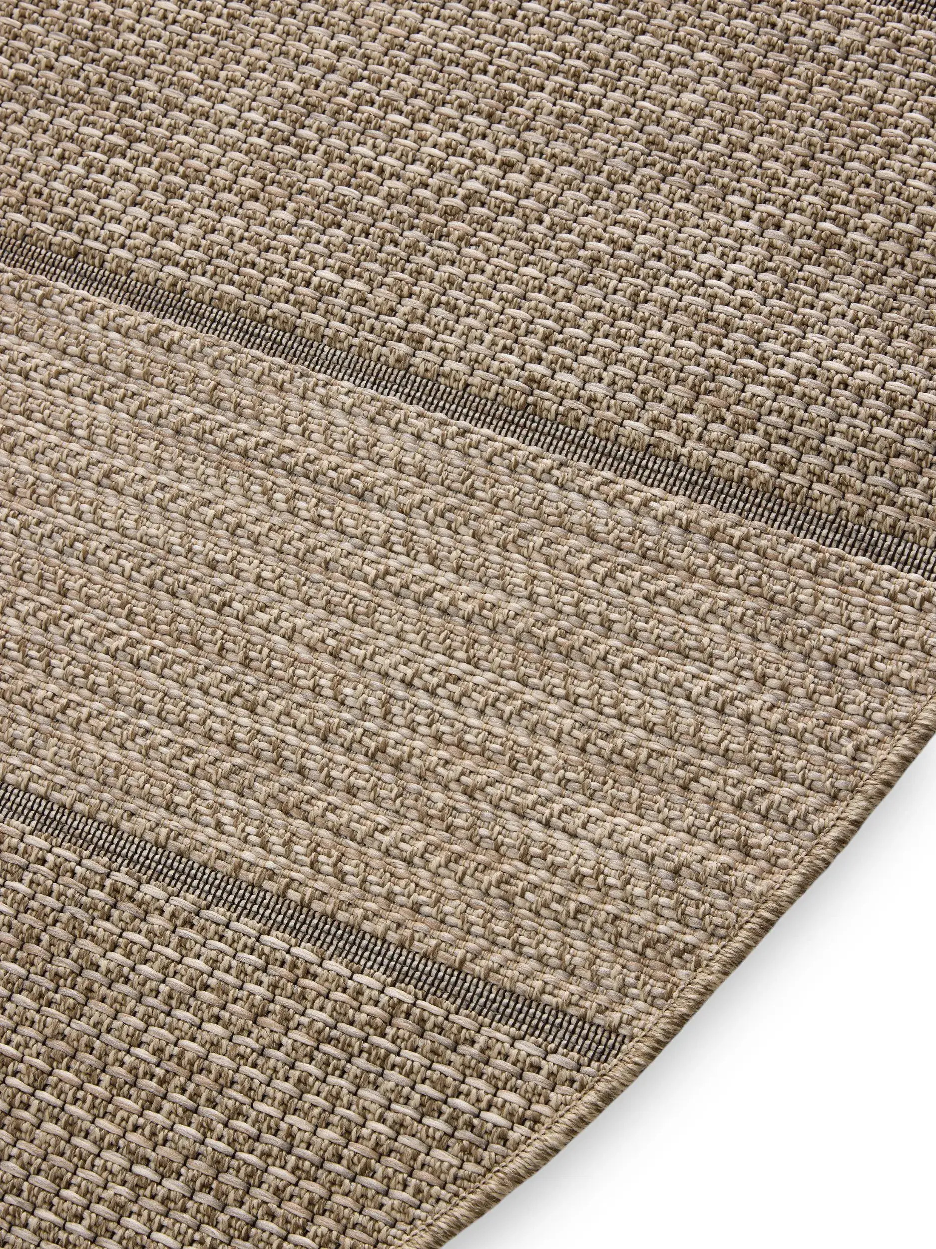 Rug made of 100% Polypropylen in Beige with a 100% Polypropylen high pile by benuta Nest