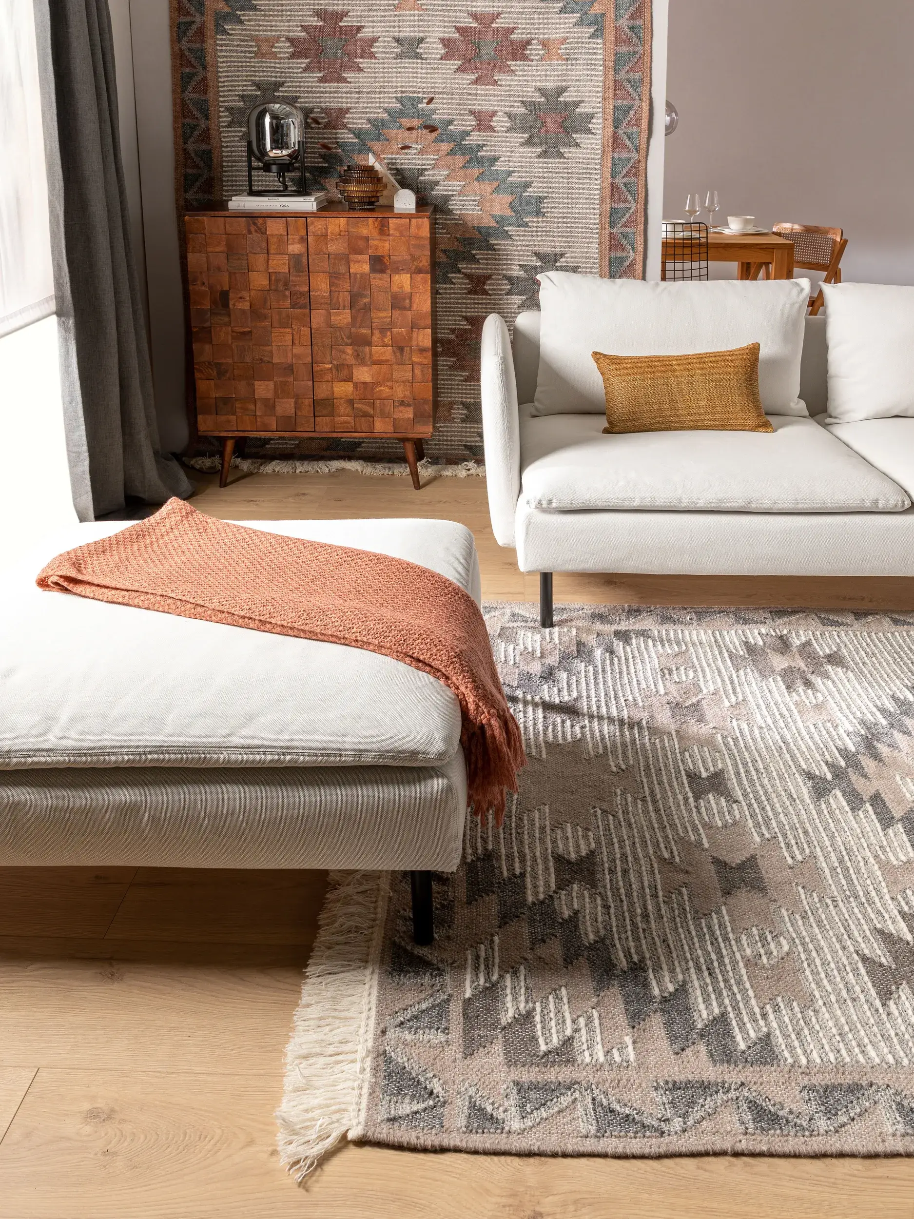 Tapijt van 70% Wol, 30% Polyester in Grijs met een 70% Wol, 30% Polyester hoge pool van benuta pure