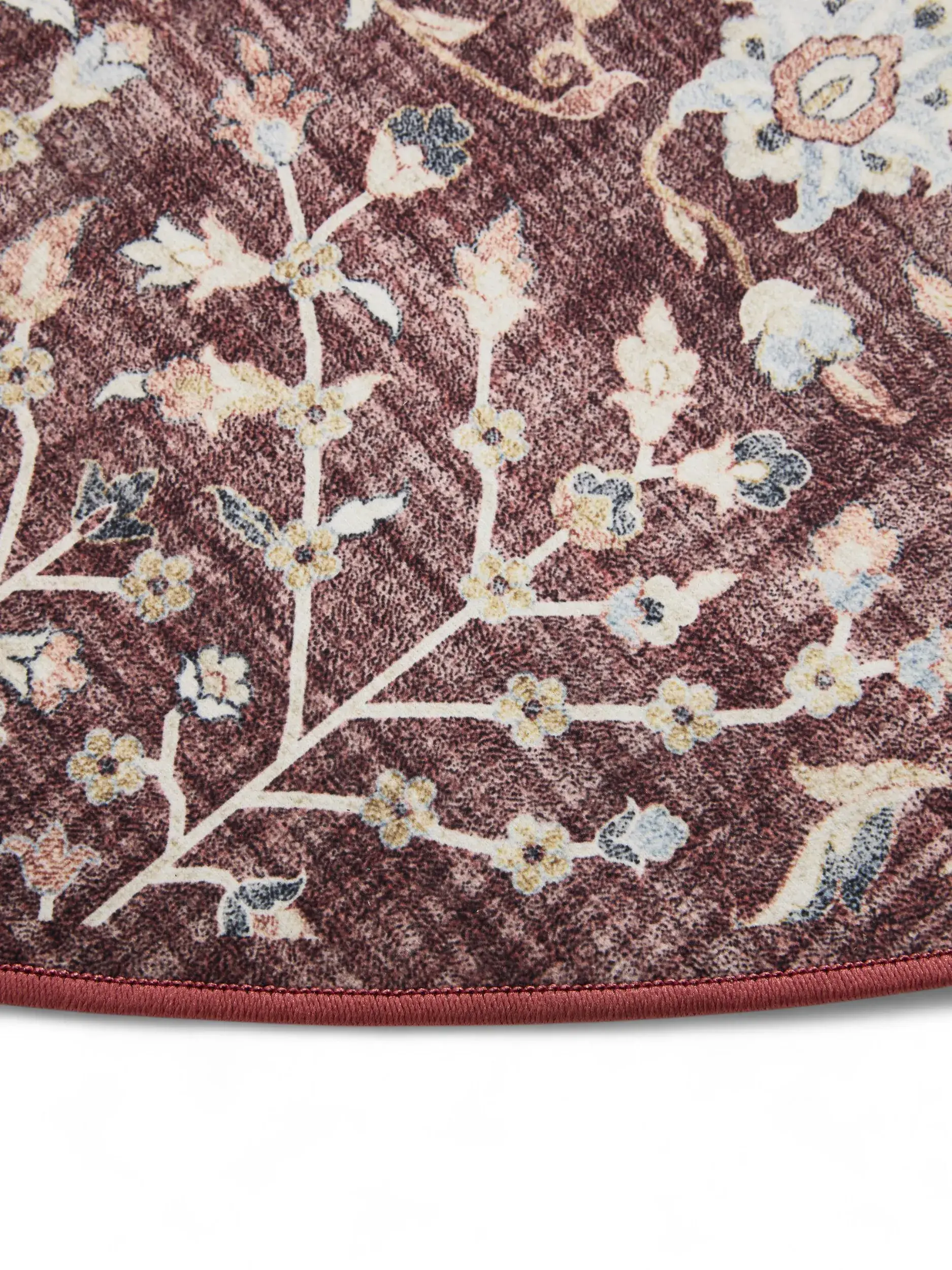 Rug made of 100% Polyester in Red with a 100% Polyester high pile by benuta Basic