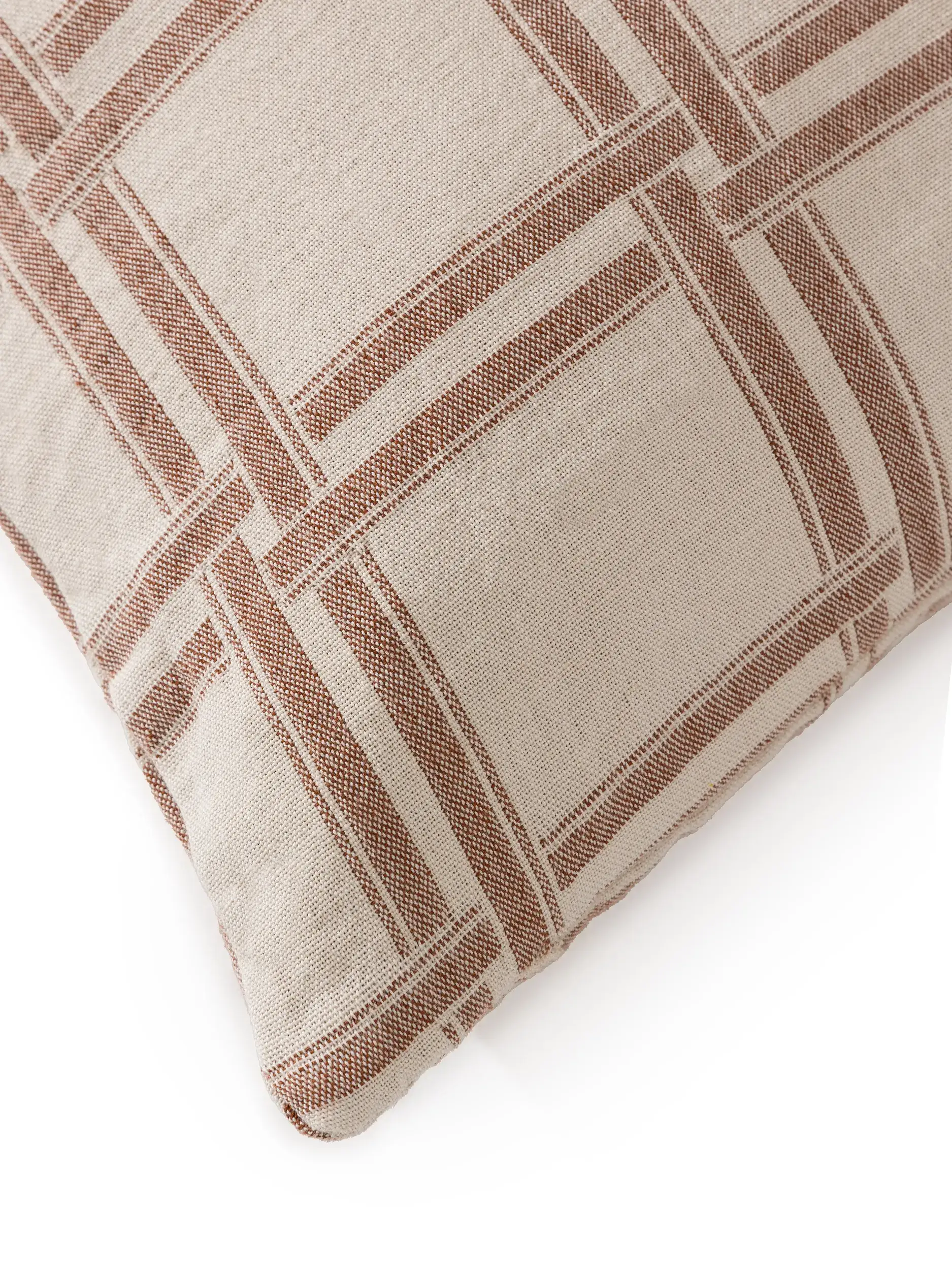 Cushion Cover Dario Cream in Geometric design made of 100% Cotton by benuta Nest