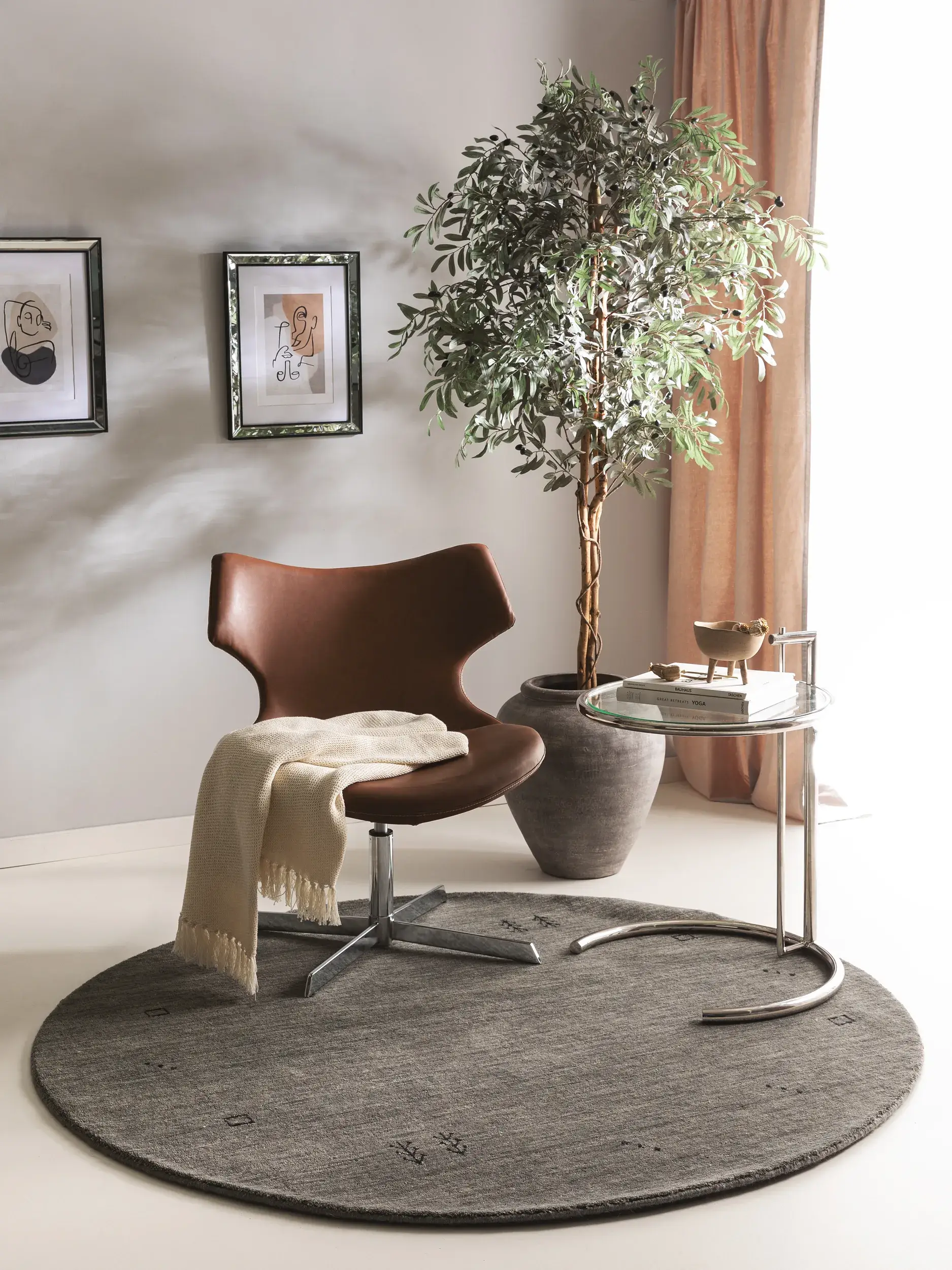 Rug made of 100% Wolle in Grau with a 100% Wolle high pile by benuta Nest