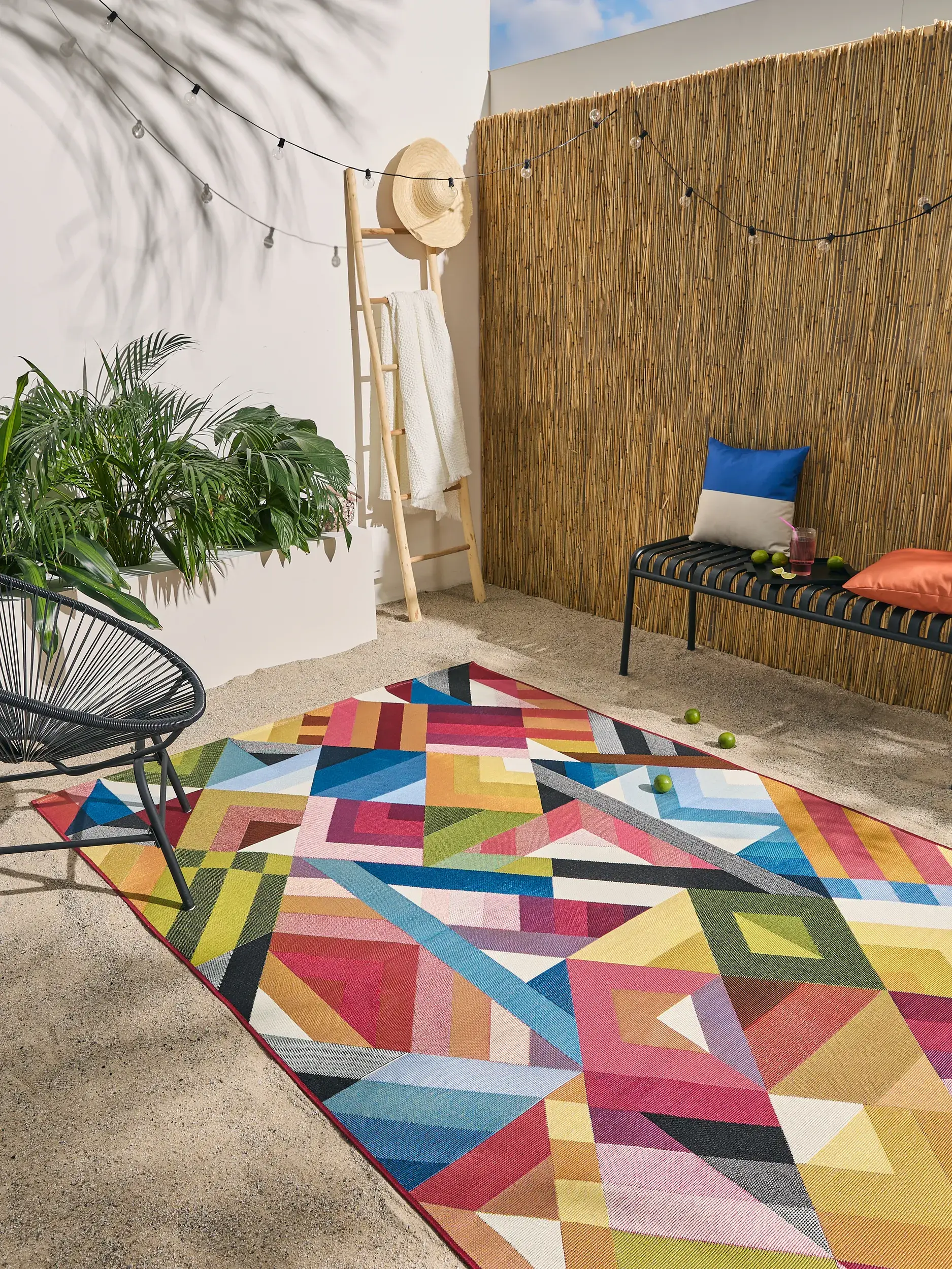 Tappeto di 76% Polipropilene, 23% Poliestere, 1% Lattice in Multicolor con pelo alto 76% Polipropilene, 23% Poliestere, 1% Lattice da benuta POP