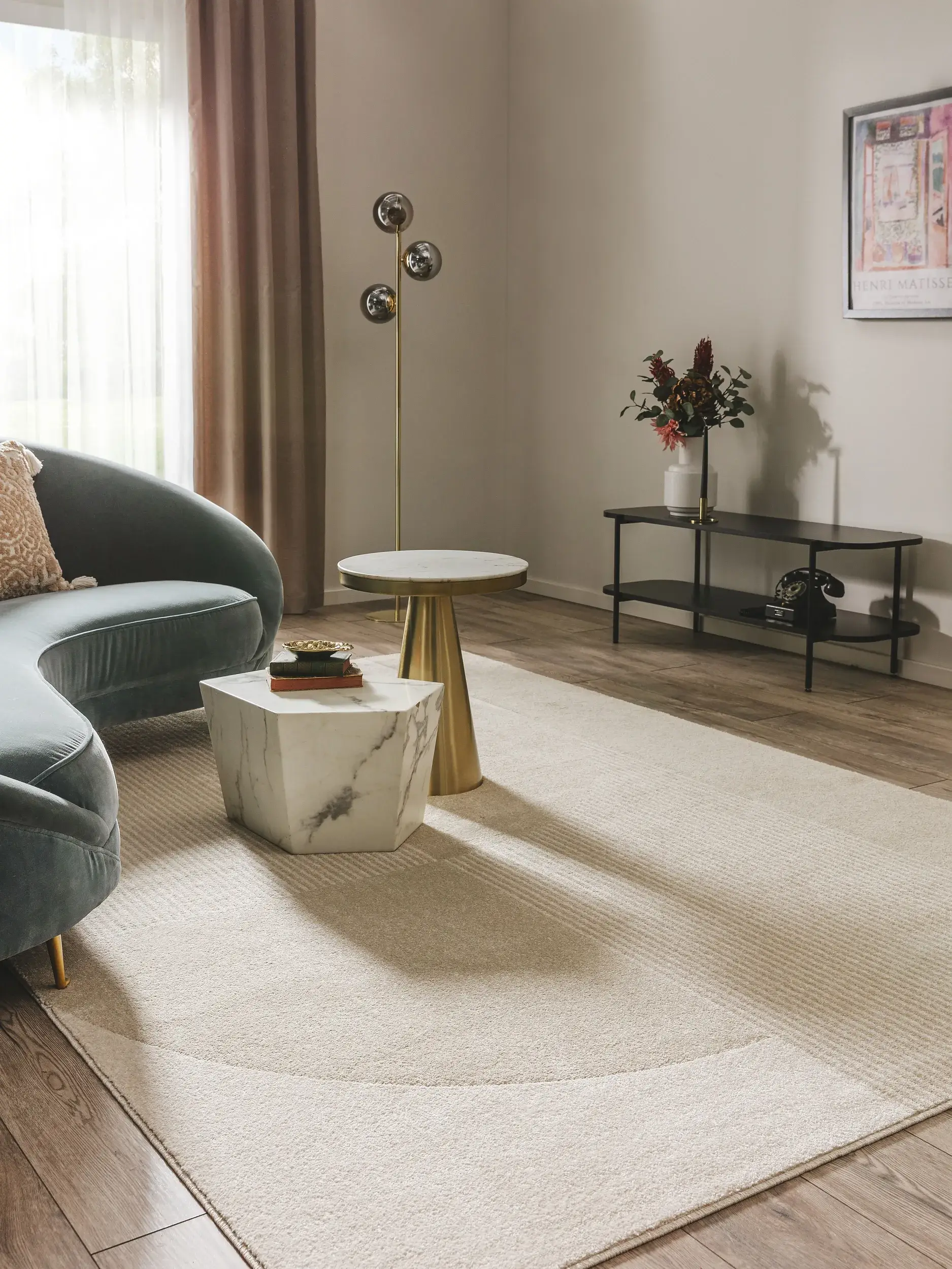 Teppich aus 100% Polypropylen in Beige mit 100% Polypropylen hohem Flor von benuta Pop