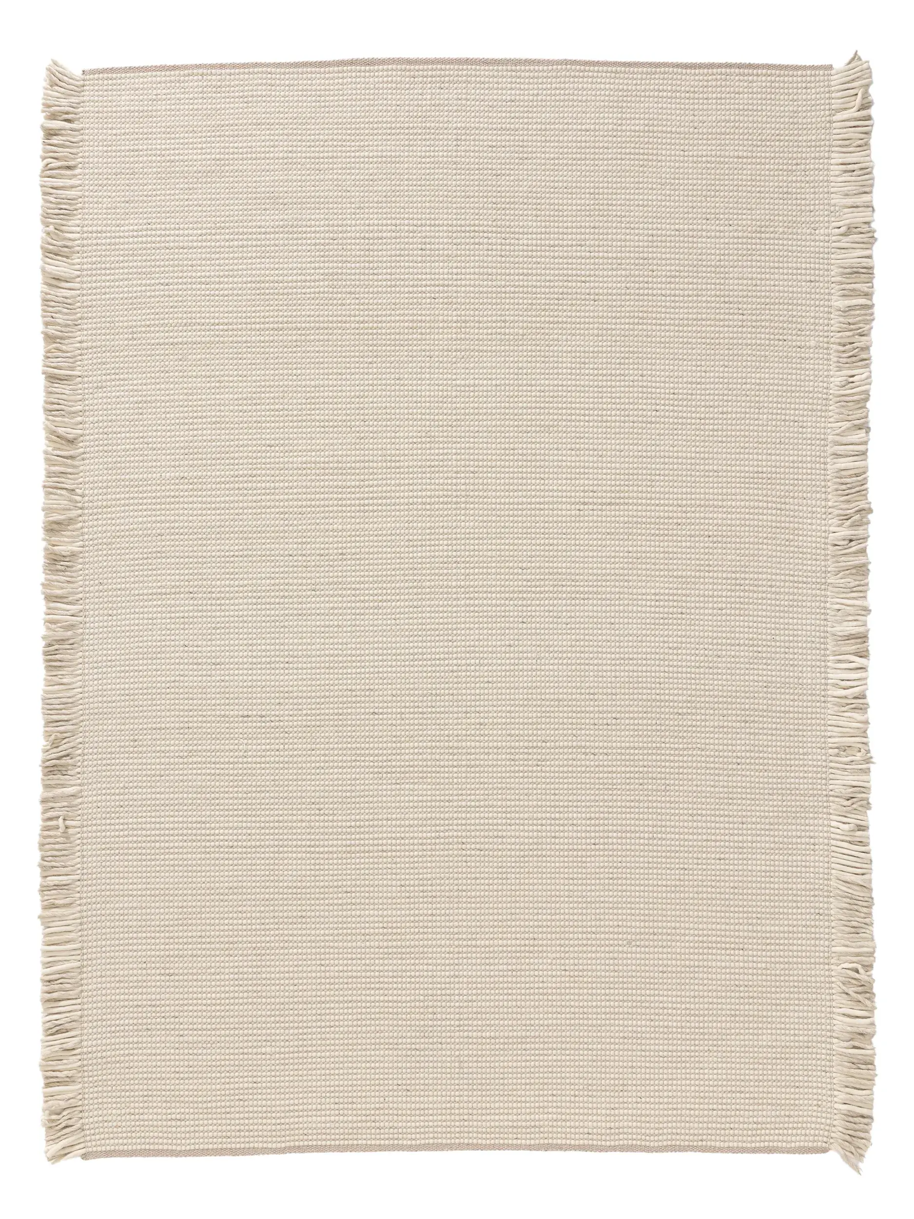 Matto 60% Wolle, 25% Polyester, 15% Viskosea värissä Beige 60% Wolle, 25% Polyester, 15% Viskose korkealla nukalla merkiltä benuta Pure