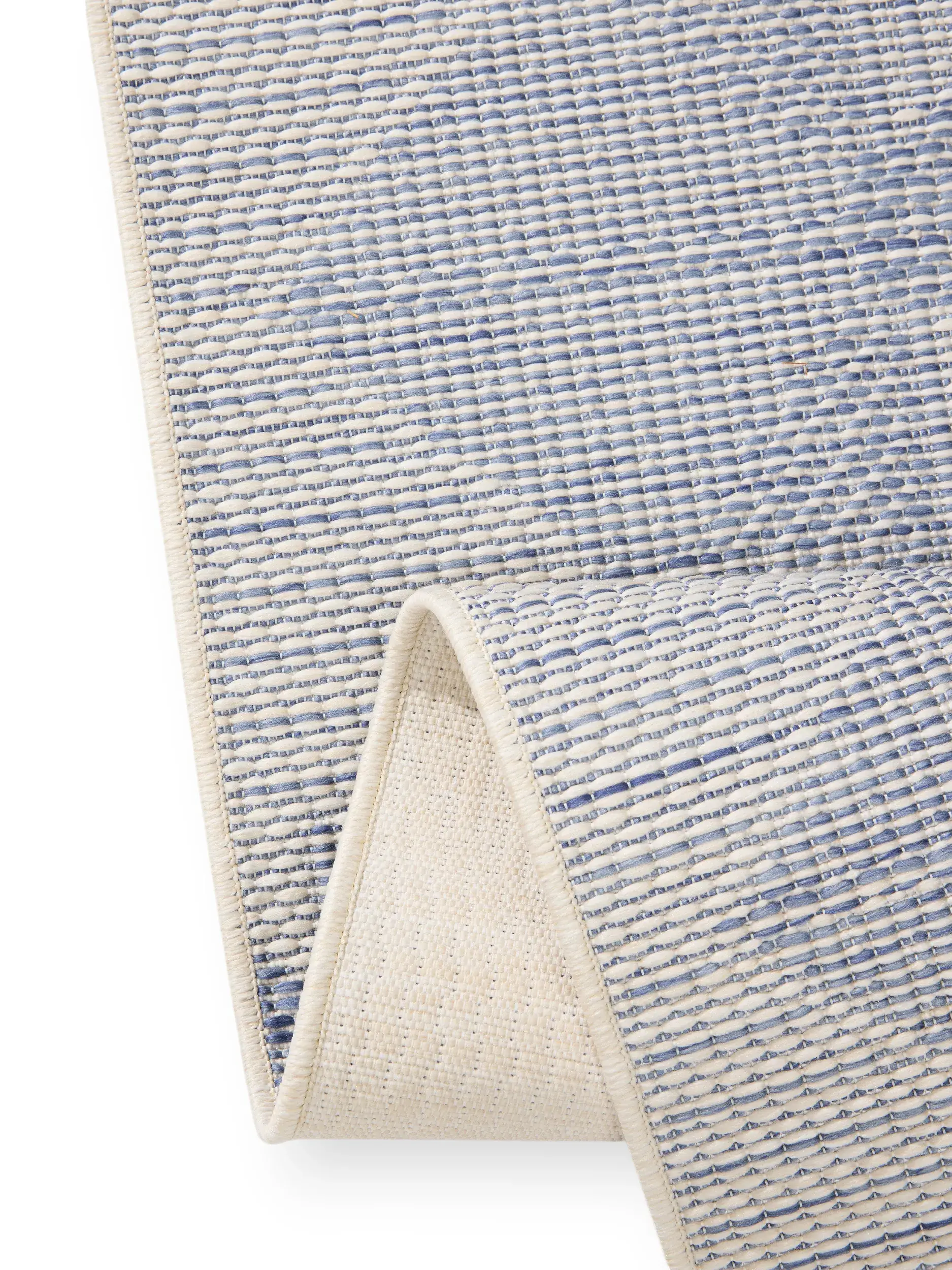 Rug made of 100% Polypropylen in Blue with a 100% Polypropylen high pile by benuta Nest