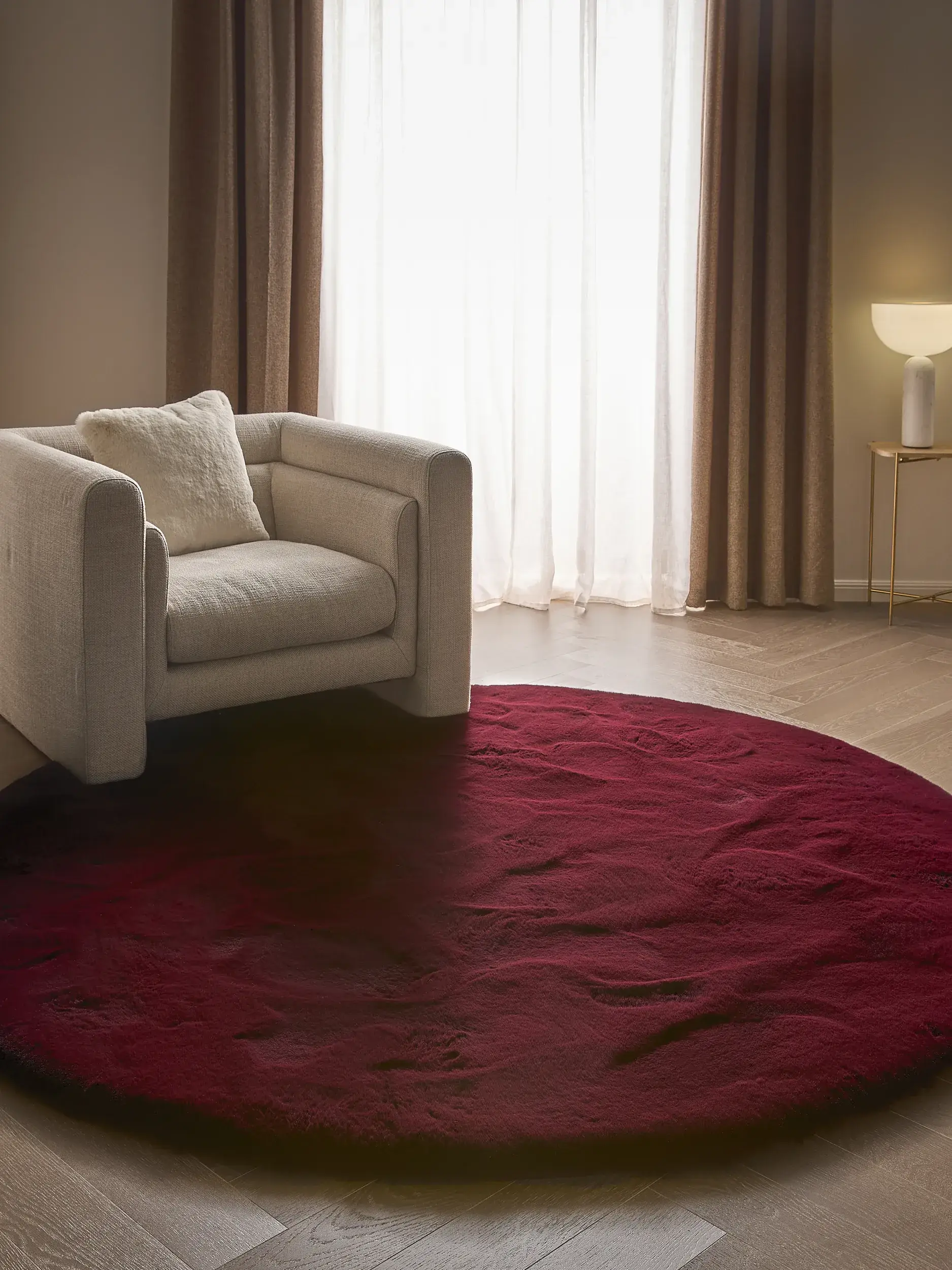 Rug made of 100% Polyester in Red with a 100% Polyester high pile by benuta Finest