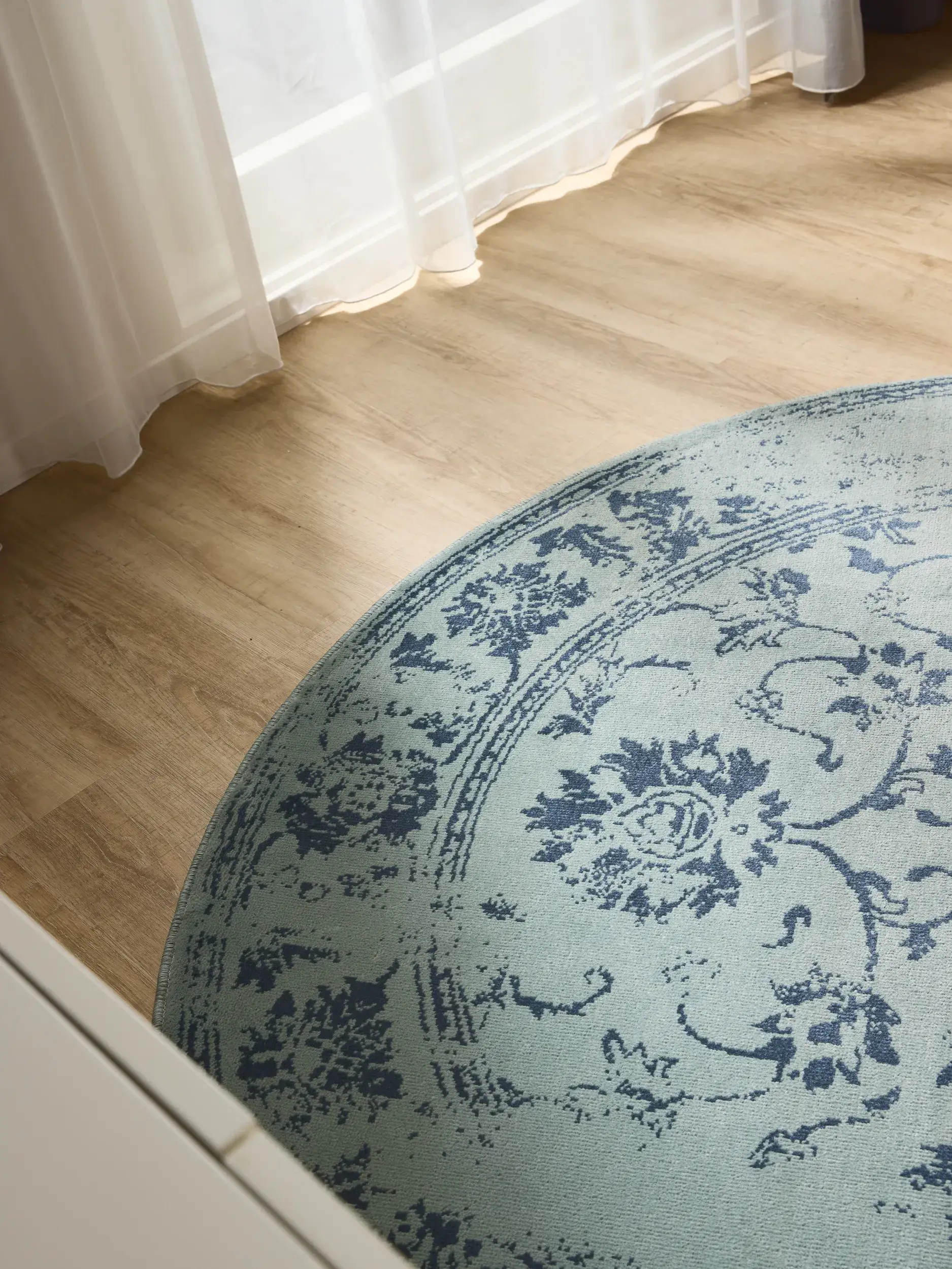 Rug made of 100% Polypropylen in Turquoise with a 100% Polypropylen high pile by benuta Basic