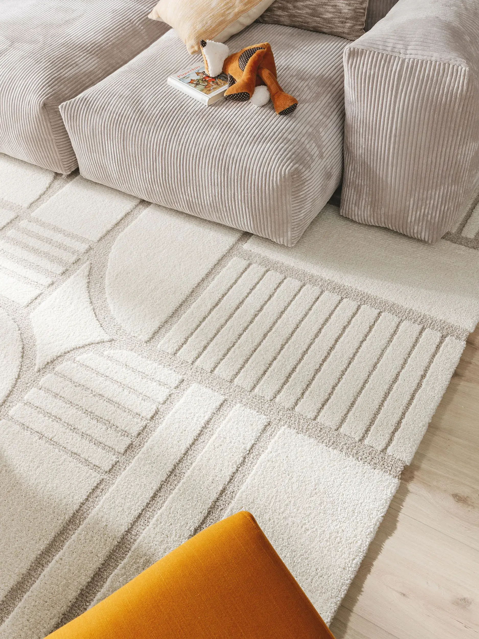 Rug Eve made of 60% Polypropylen, 40% Polyester in Beige by benuta Nest