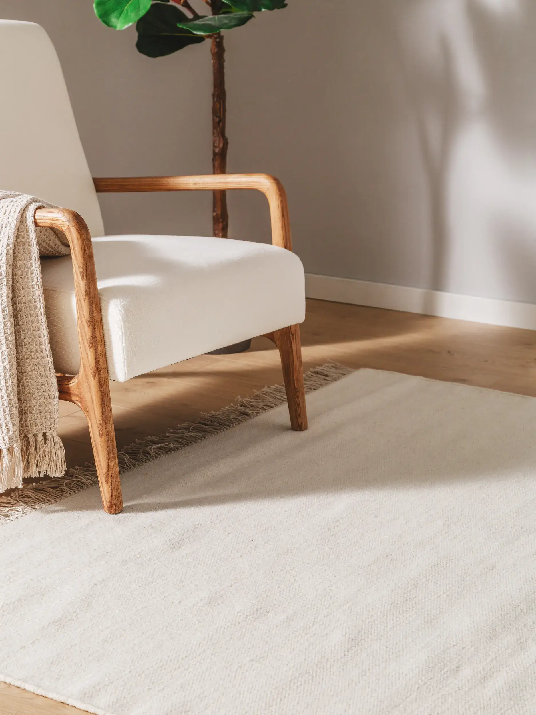 Teppich aus 80% Wolle, 20% Baumwolle in Beige mit 80% Wolle, 20% Baumwolle hohem Flor von benuta Pop