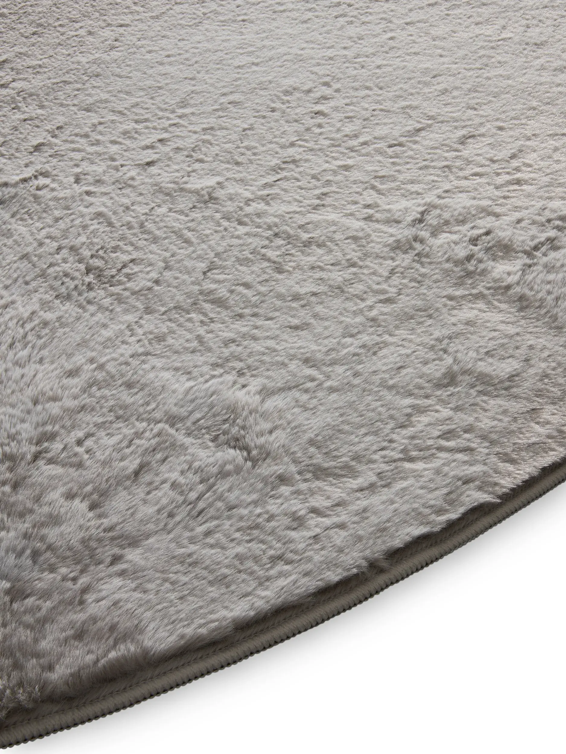 Teppich Furry aus 100% Polyester in  von benuta Basic