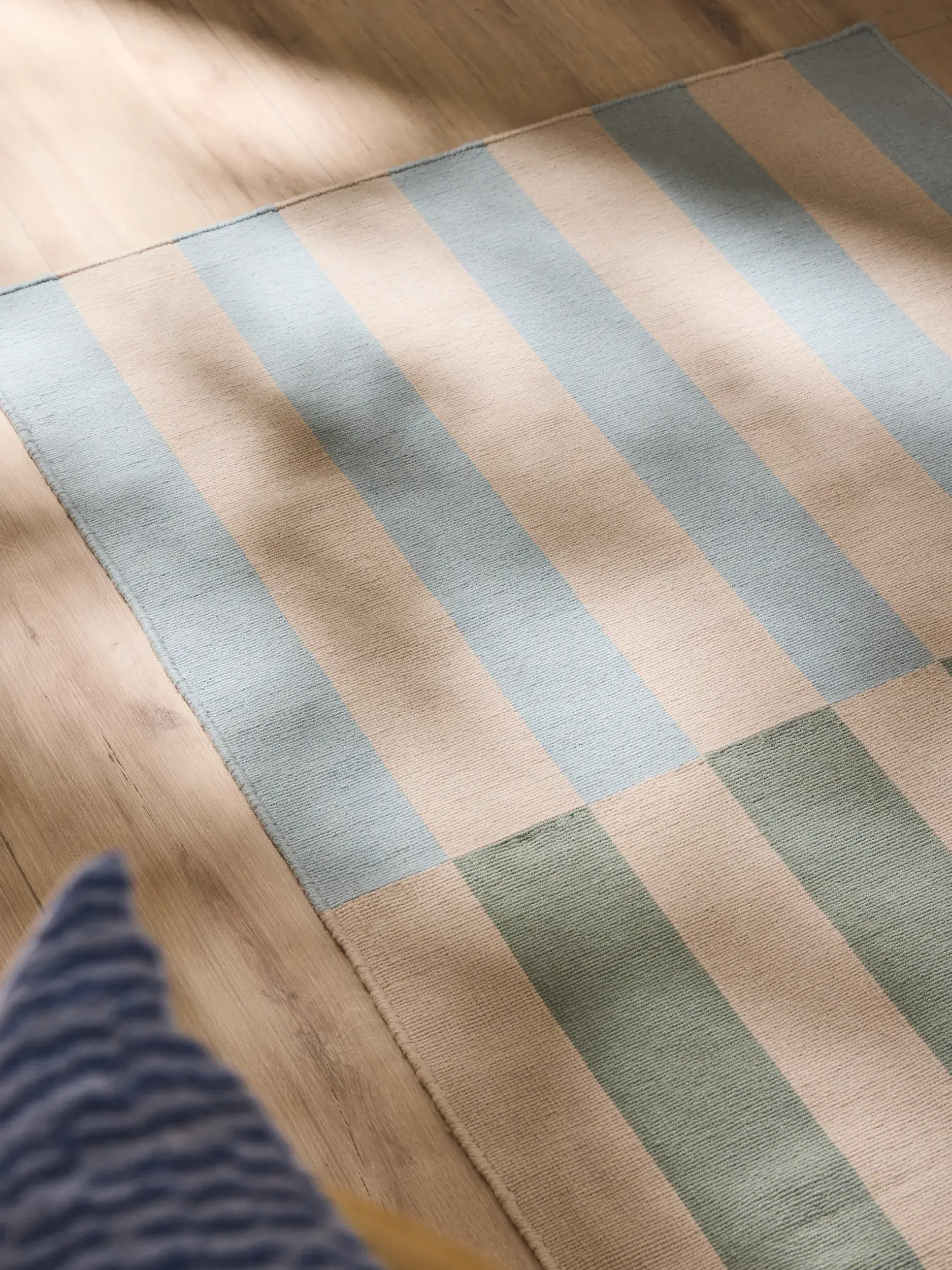 Teppich aus 100% Wool in Blue mit 100% Wool hohem Flor von benuta Nest