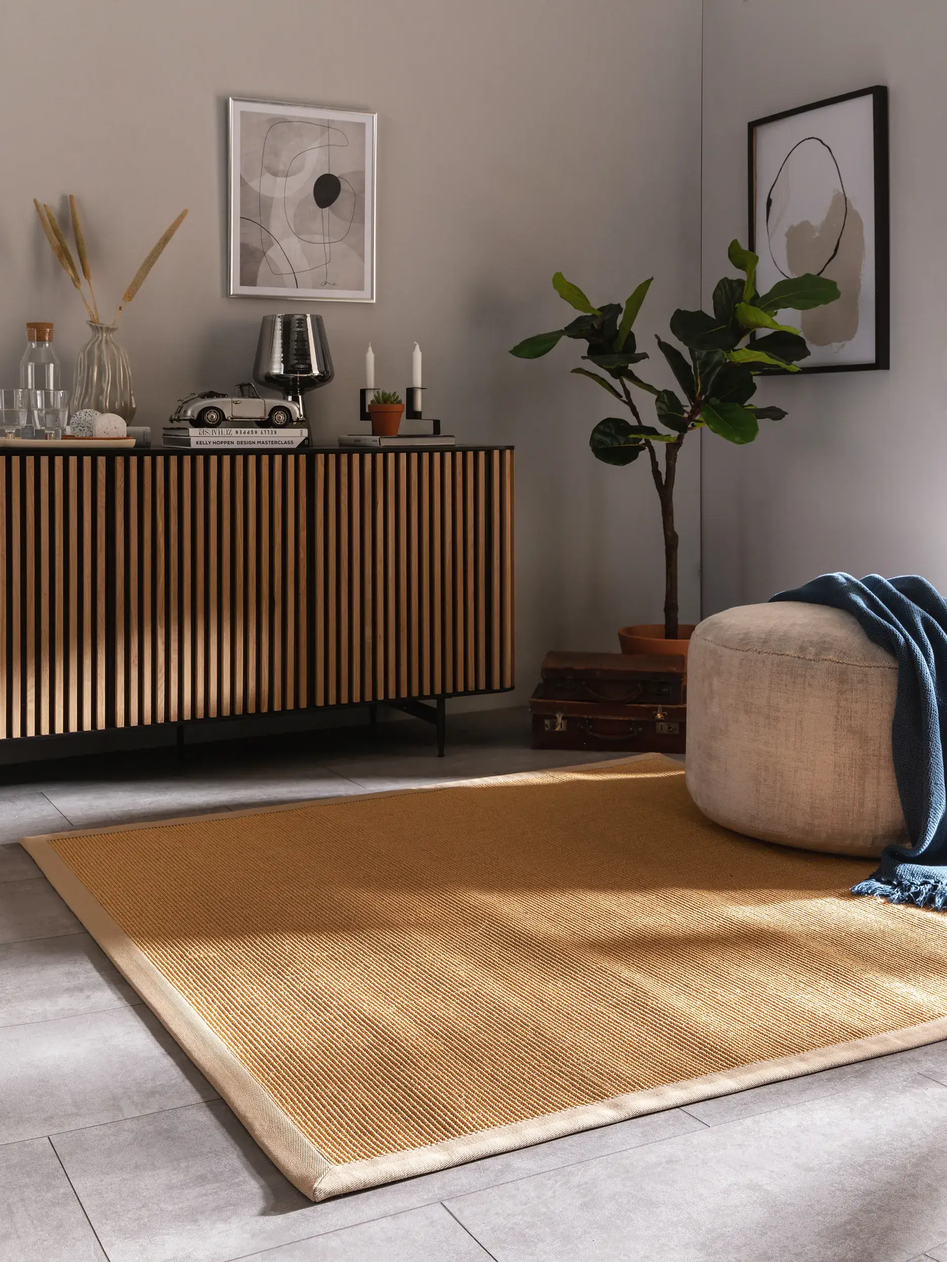 Matta av 100% Sisal i Beige med 100% Sisal hög lugg från benuta nest