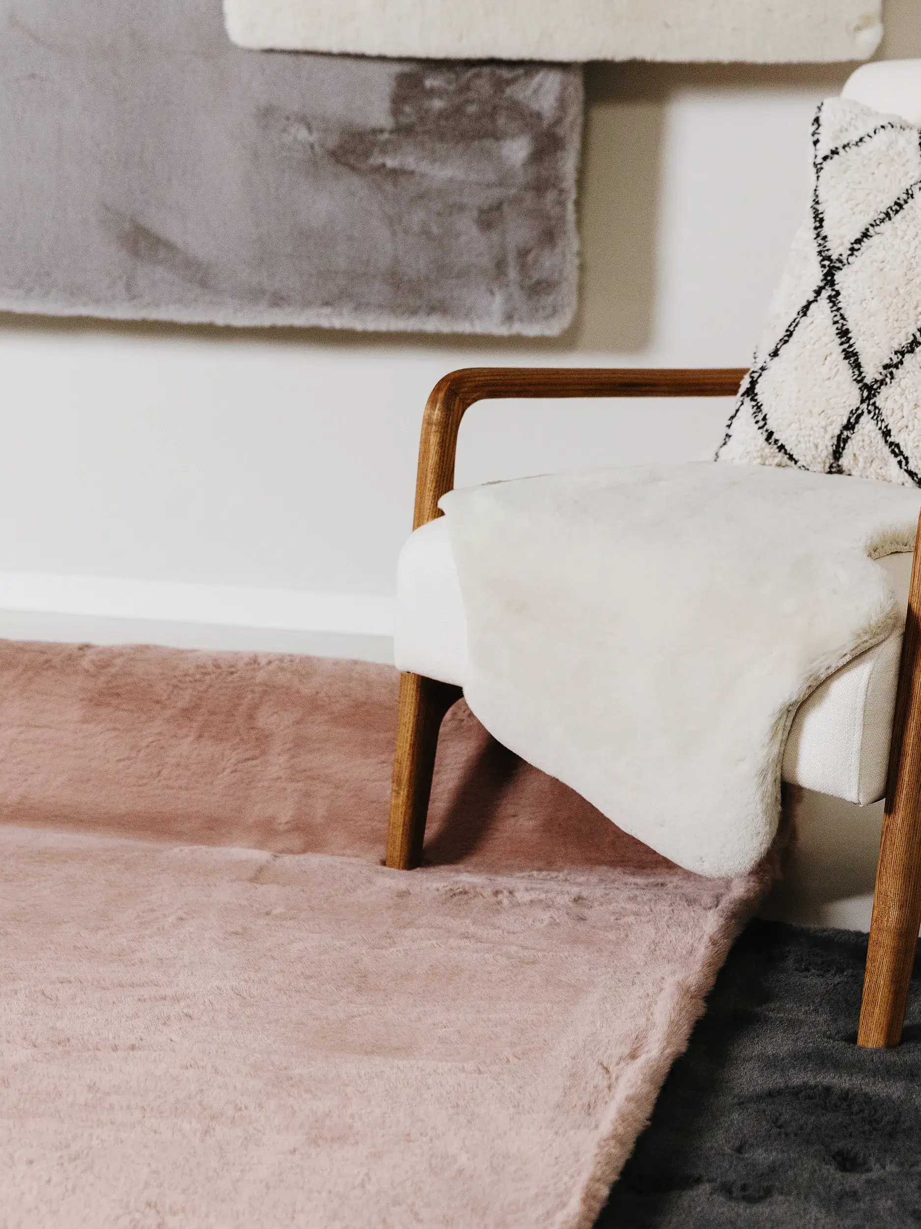 Teppich aus 100% Polyester in Rosa mit 100% Polyester hohem Flor von benuta Nest