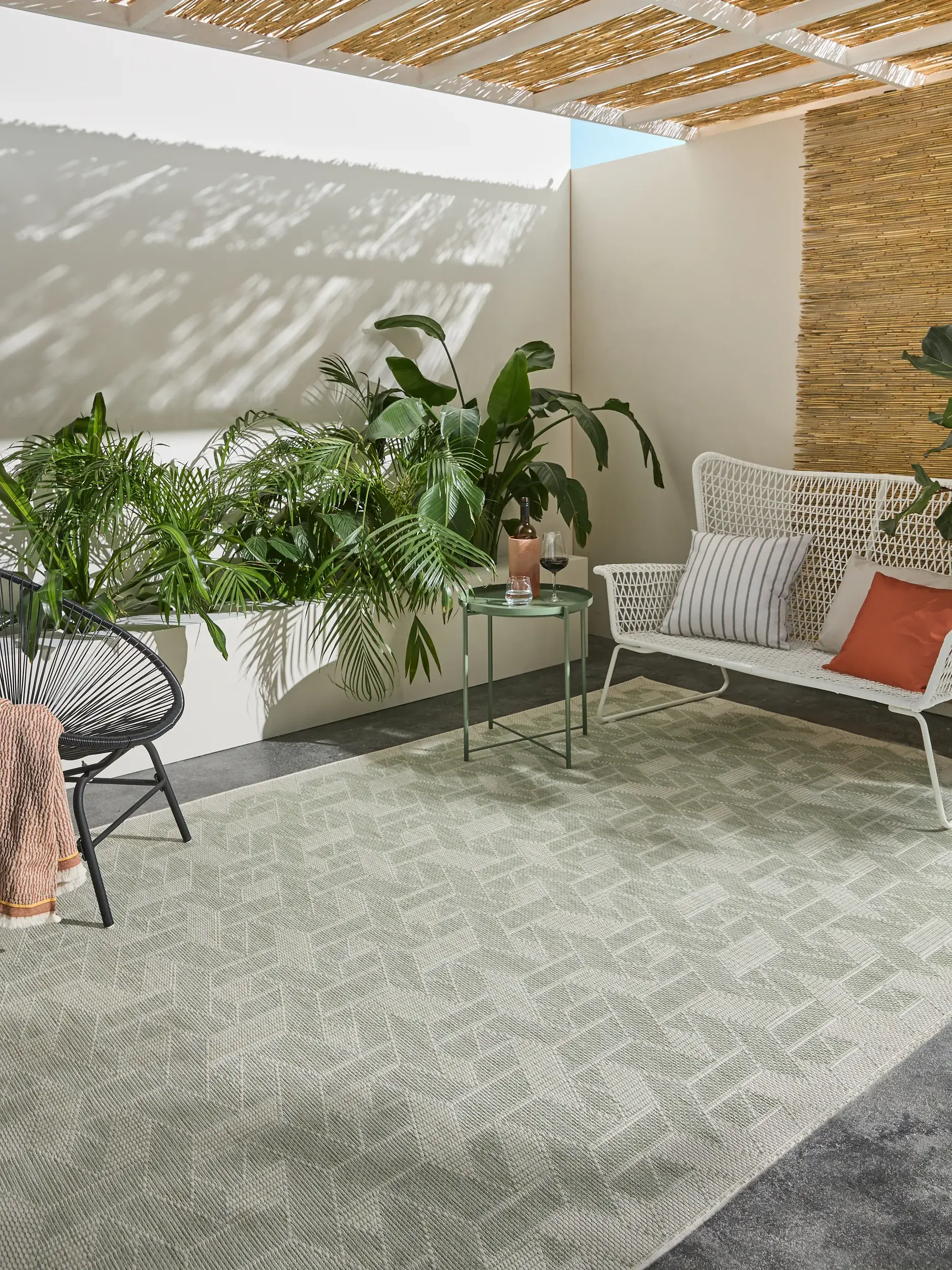 Alfombra de 100% Polipropileno en Verde con un pelo de {{Placeholder_Pile Height}} de altura de benuta nest