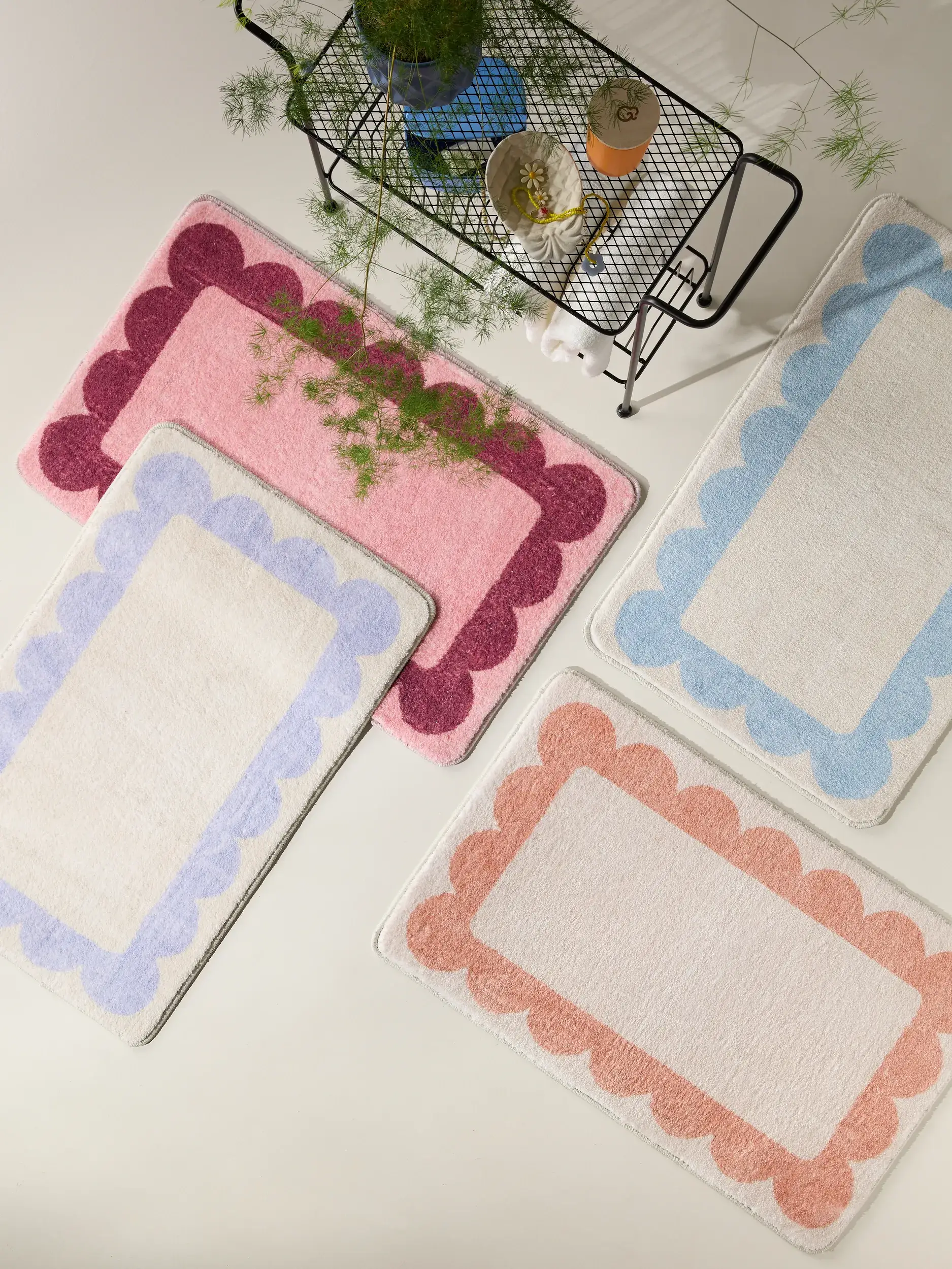 Alfombrilla de baño Frame Naranja con diseño de Borde en 100% Poliéster de benuta POP