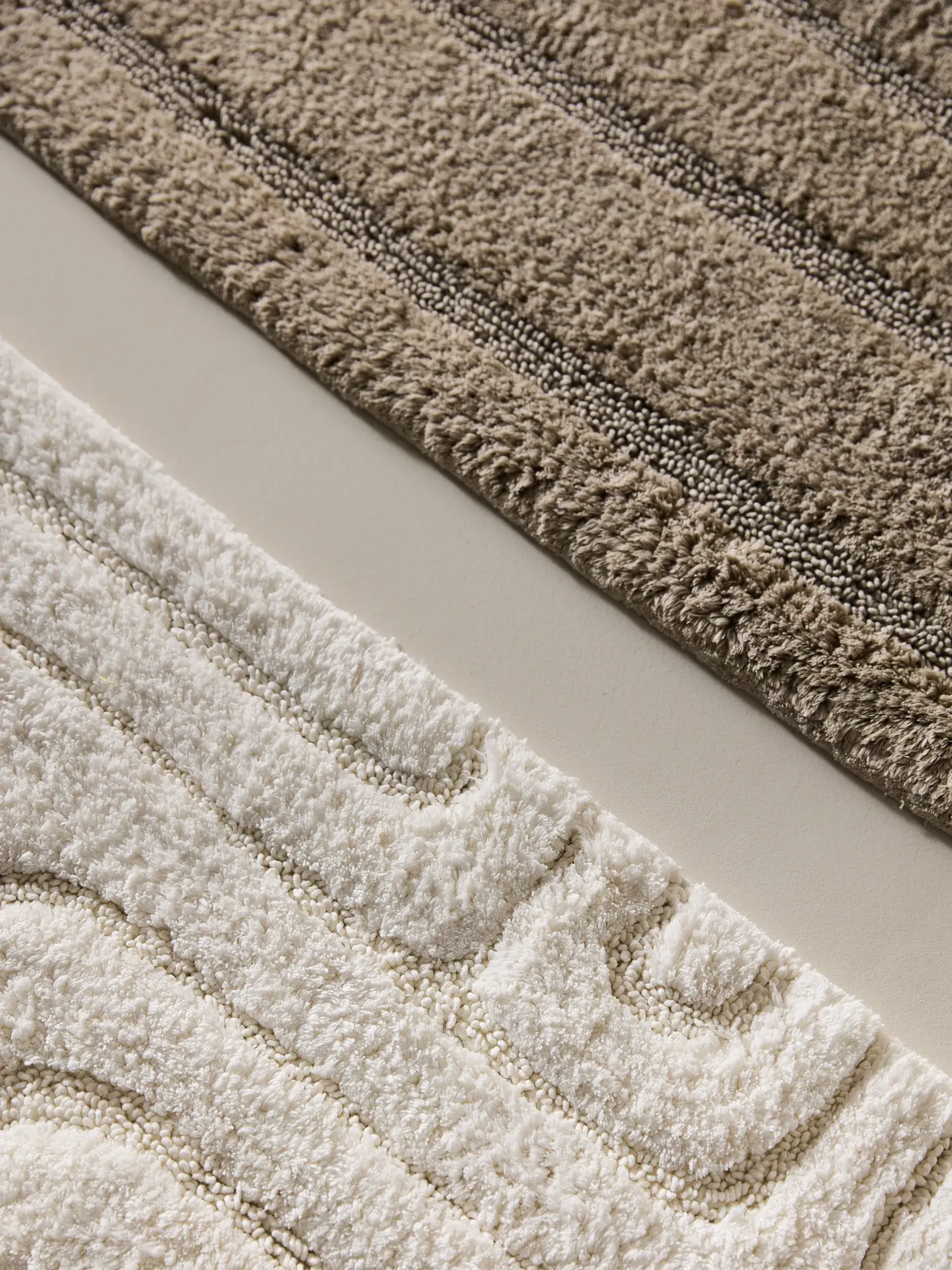 Badematte Dan Cream im Design Geometrisch aus 100% Baumwolle von benuta Nest