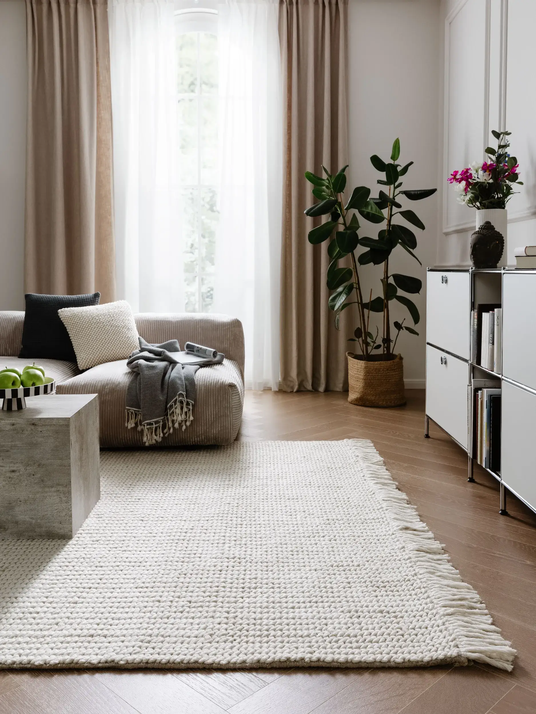 Alfombra de 60% Lana, 40% Poliéster en Blanco con un pelo de {{Placeholder_Pile Height}} de altura de benuta pure
