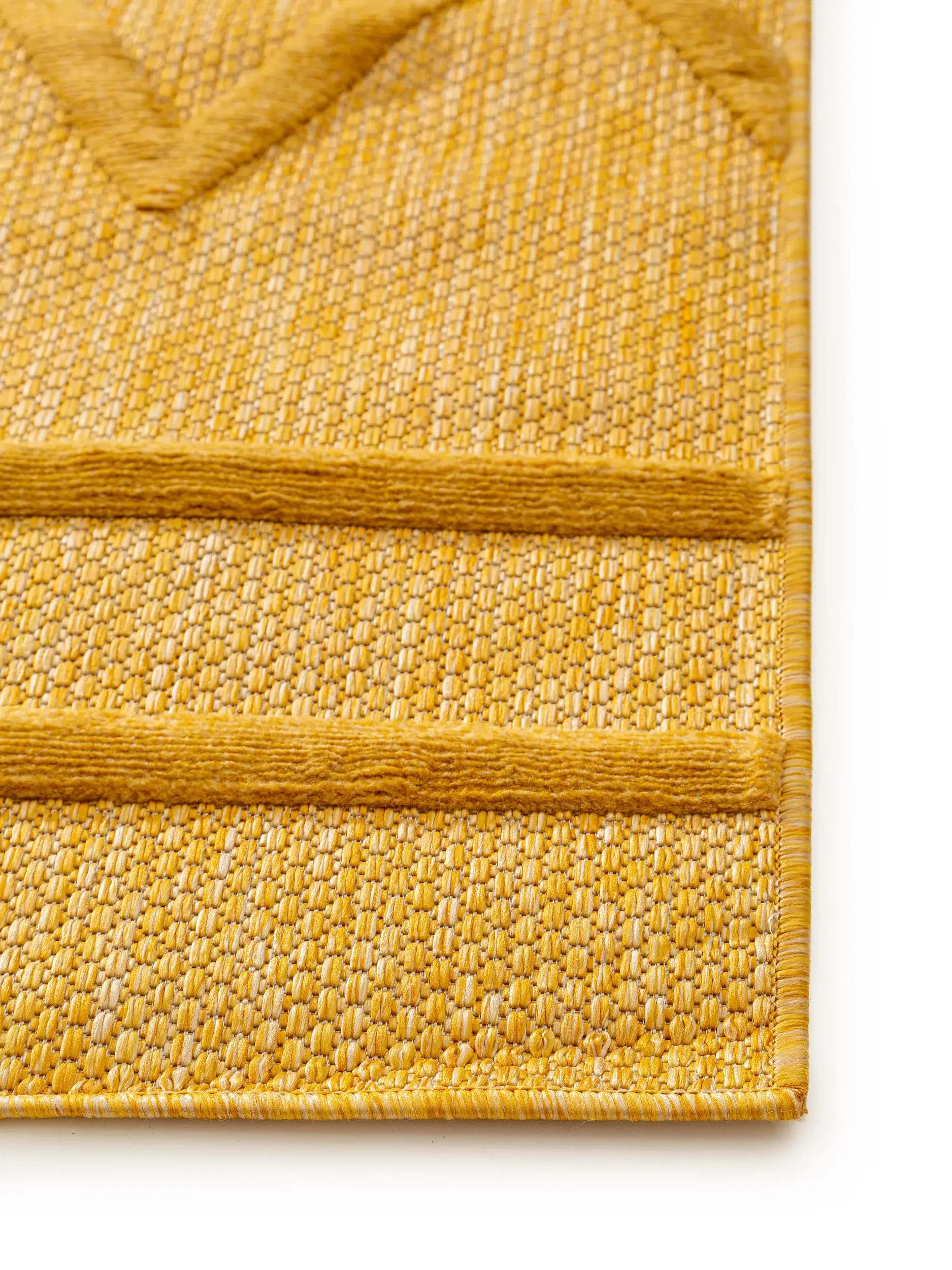 Rug made of 100% Polypropylen in Gelb with a 100% Polypropylen high pile by benuta Nest