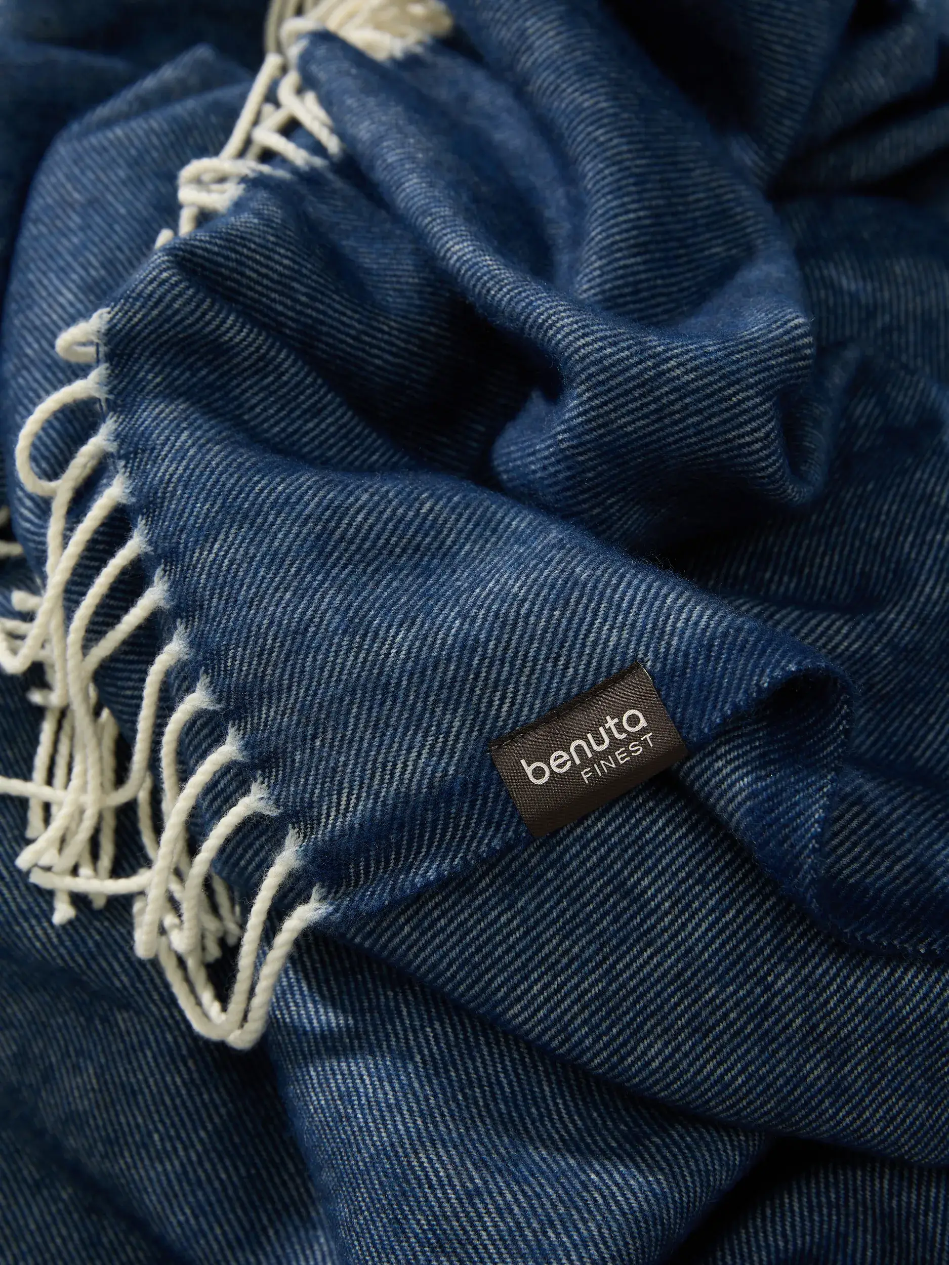 Tæppe Victoria Blå fra benuta Finest