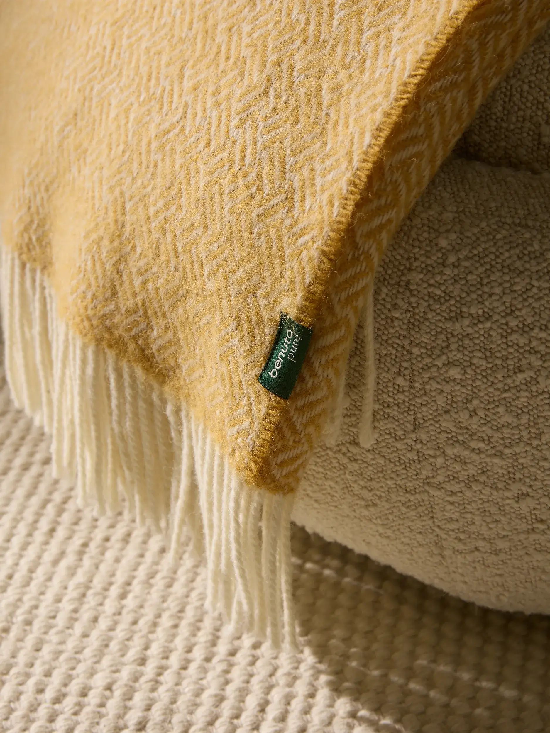 Wolldecke Bianca Gelb von benuta Pure