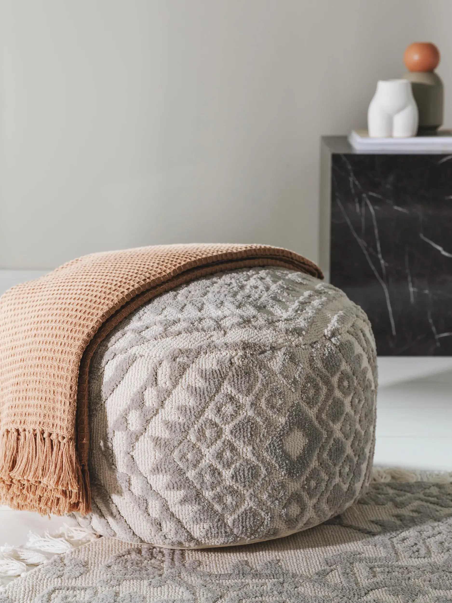 Pouf Elias Grigio in Orientale-ontwerp van 100% Poliestere (Microfibra) door benuta nest