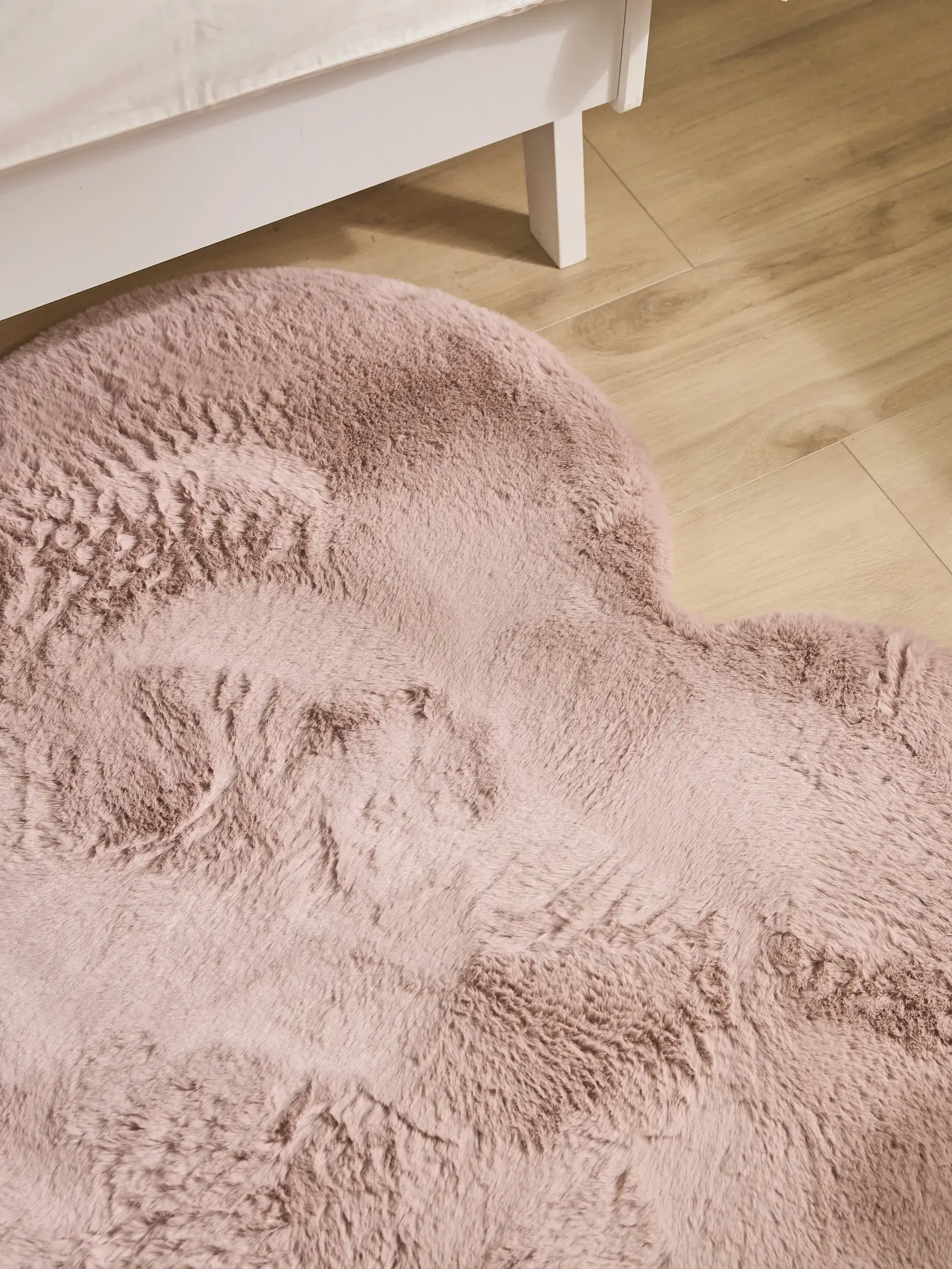 Teppich Dave aus 100% Polyester in Rosa von Lytte