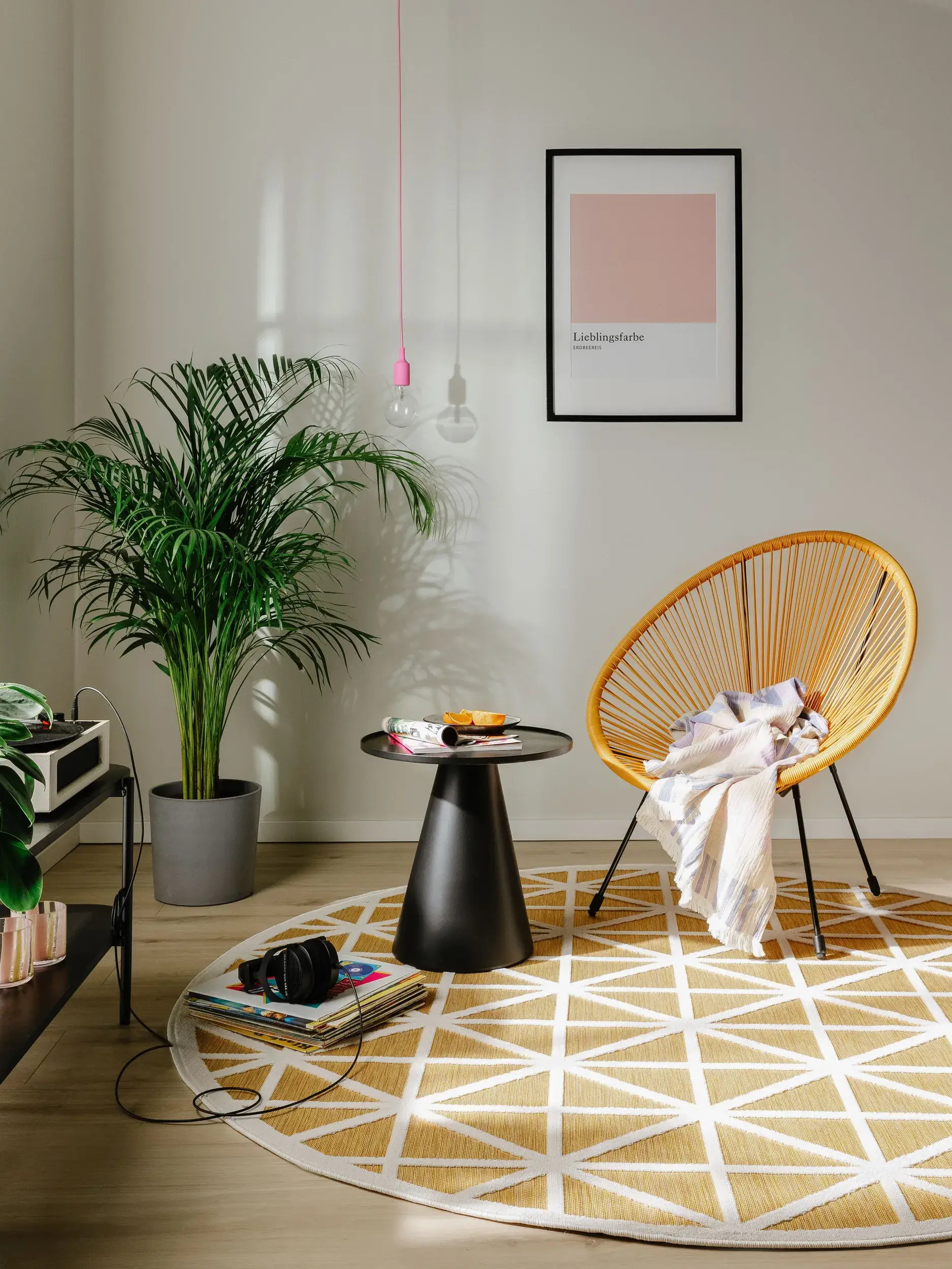 Rug made of 100% Polypropylen in Yellow with a 100% Polypropylen high pile by benuta Pop