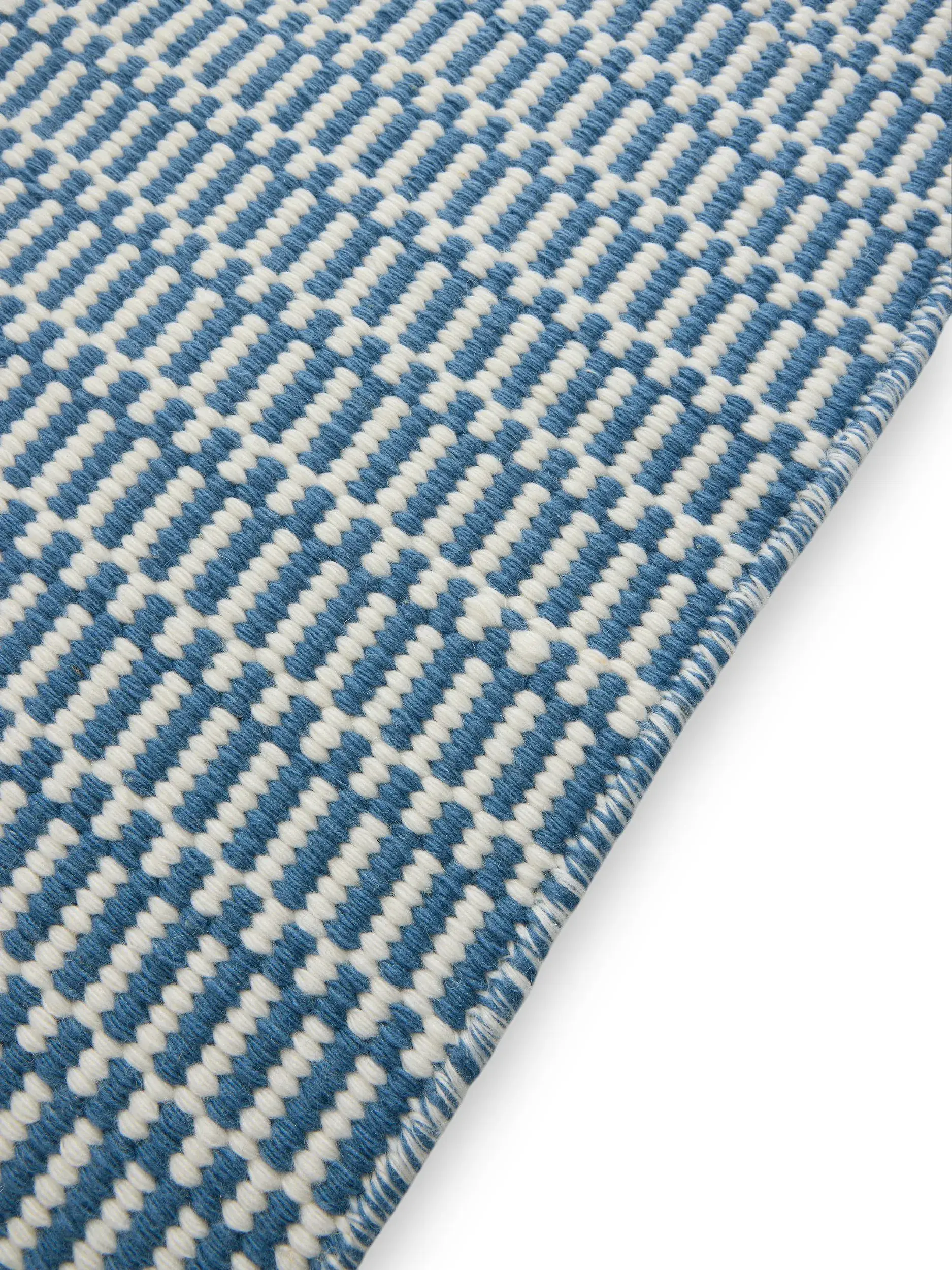 Teppich aus 100% Wolle (aus Neuseeland) in Blau mit 100% Wolle (aus Neuseeland) hohem Flor von benuta Pure