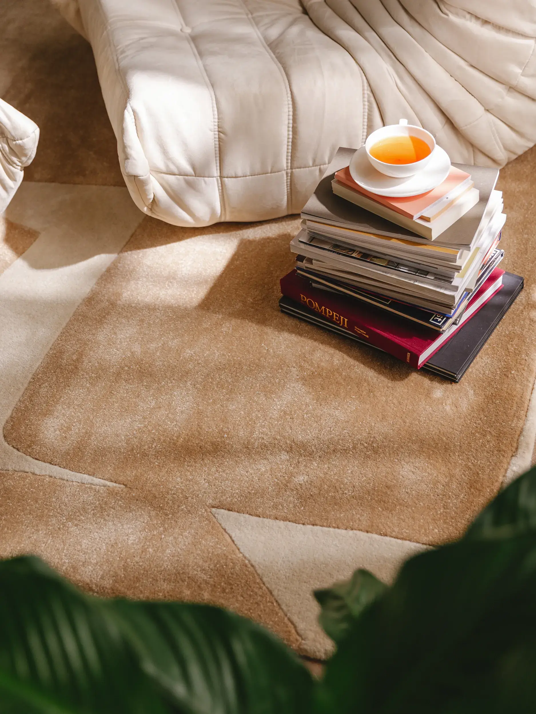 Rug made of 100% Polyester (recyceltes PET) in Beige with a 100% Polyester (recyceltes PET) high pile by benuta Pure