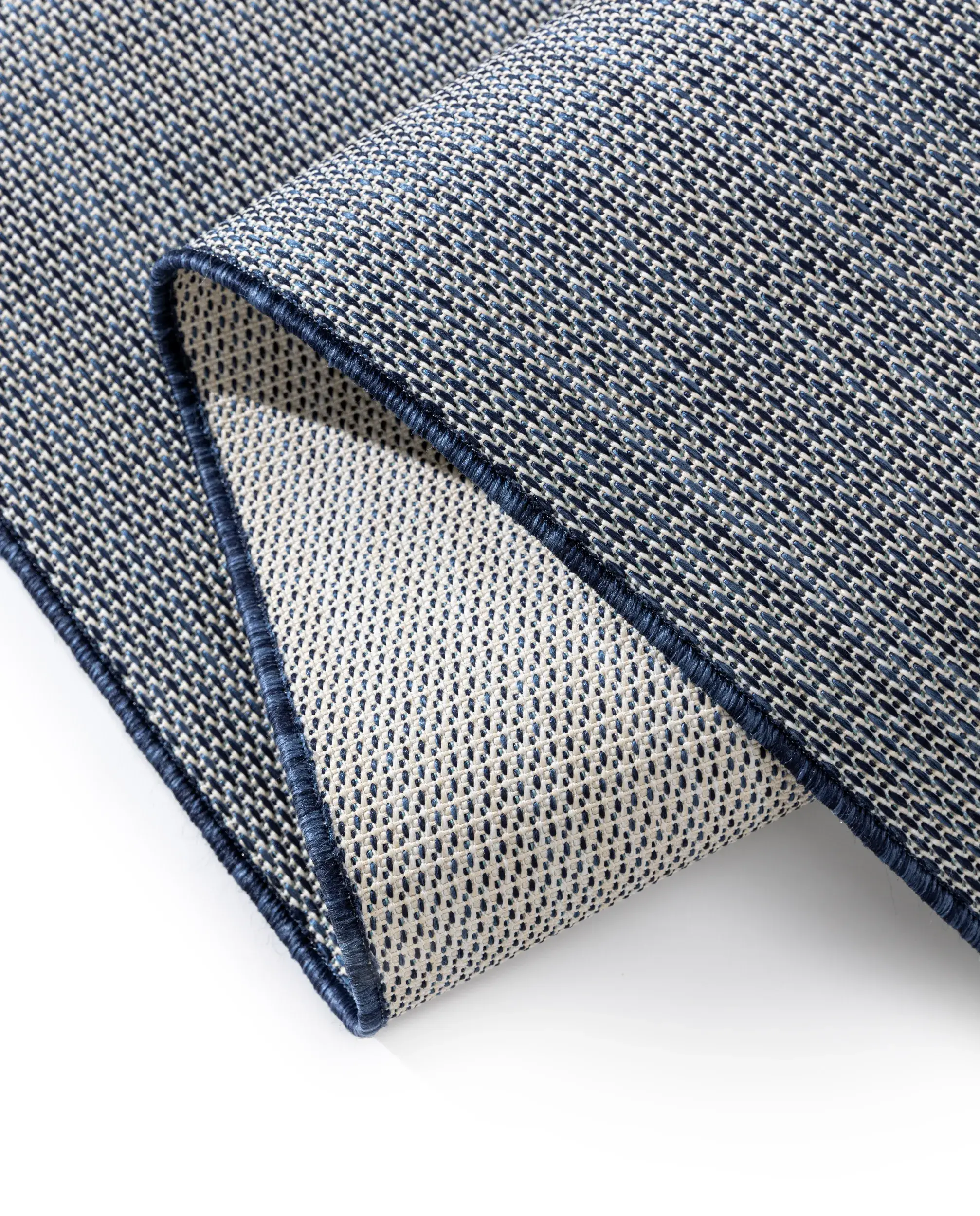 Tappeto di 100% Polipropilene in Azzurro con pelo alto 100% Polipropilene da benuta Basic