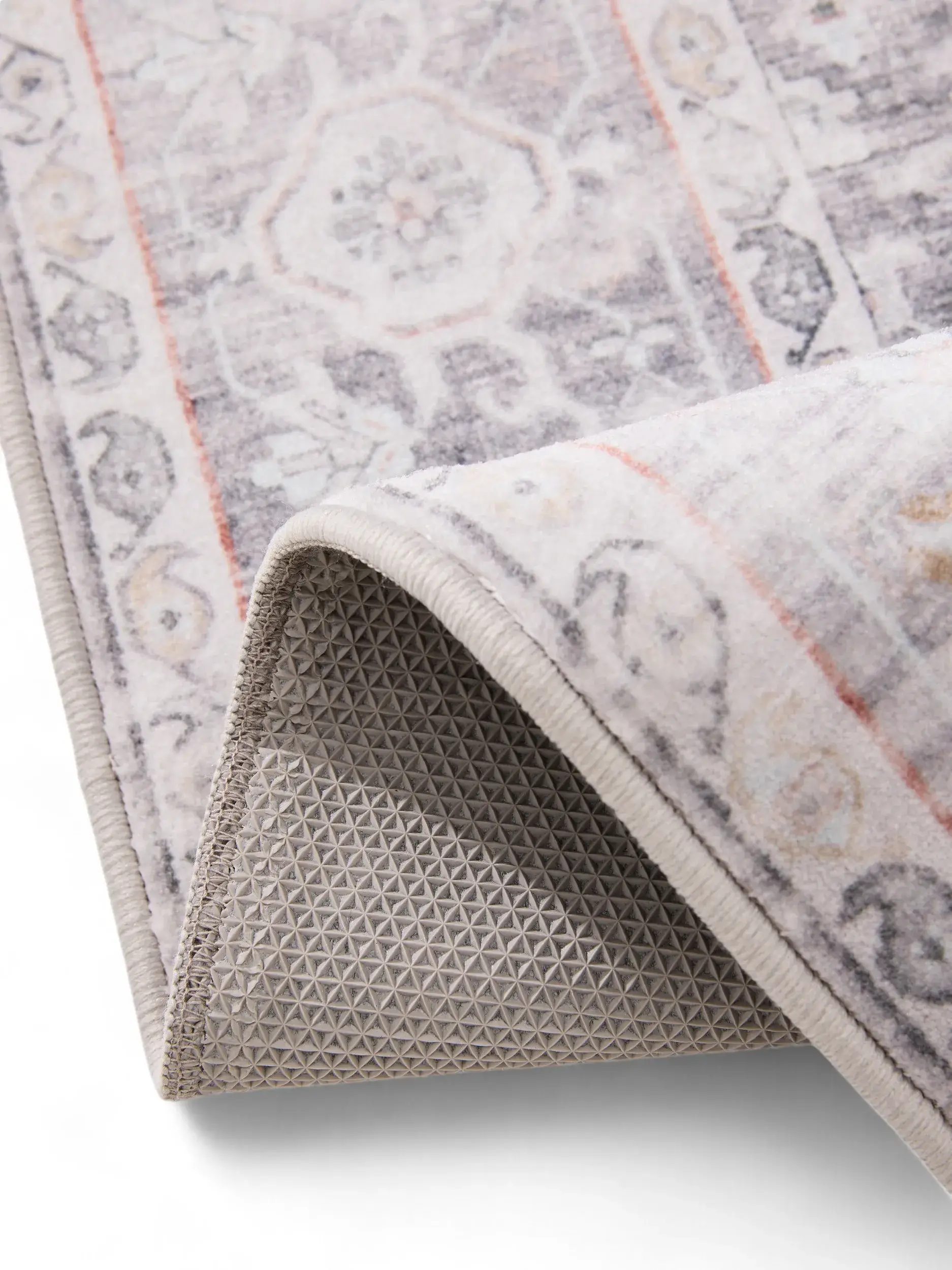 Rug made of 100% Polyester in Grey with a 100% Polyester high pile by benuta Nest