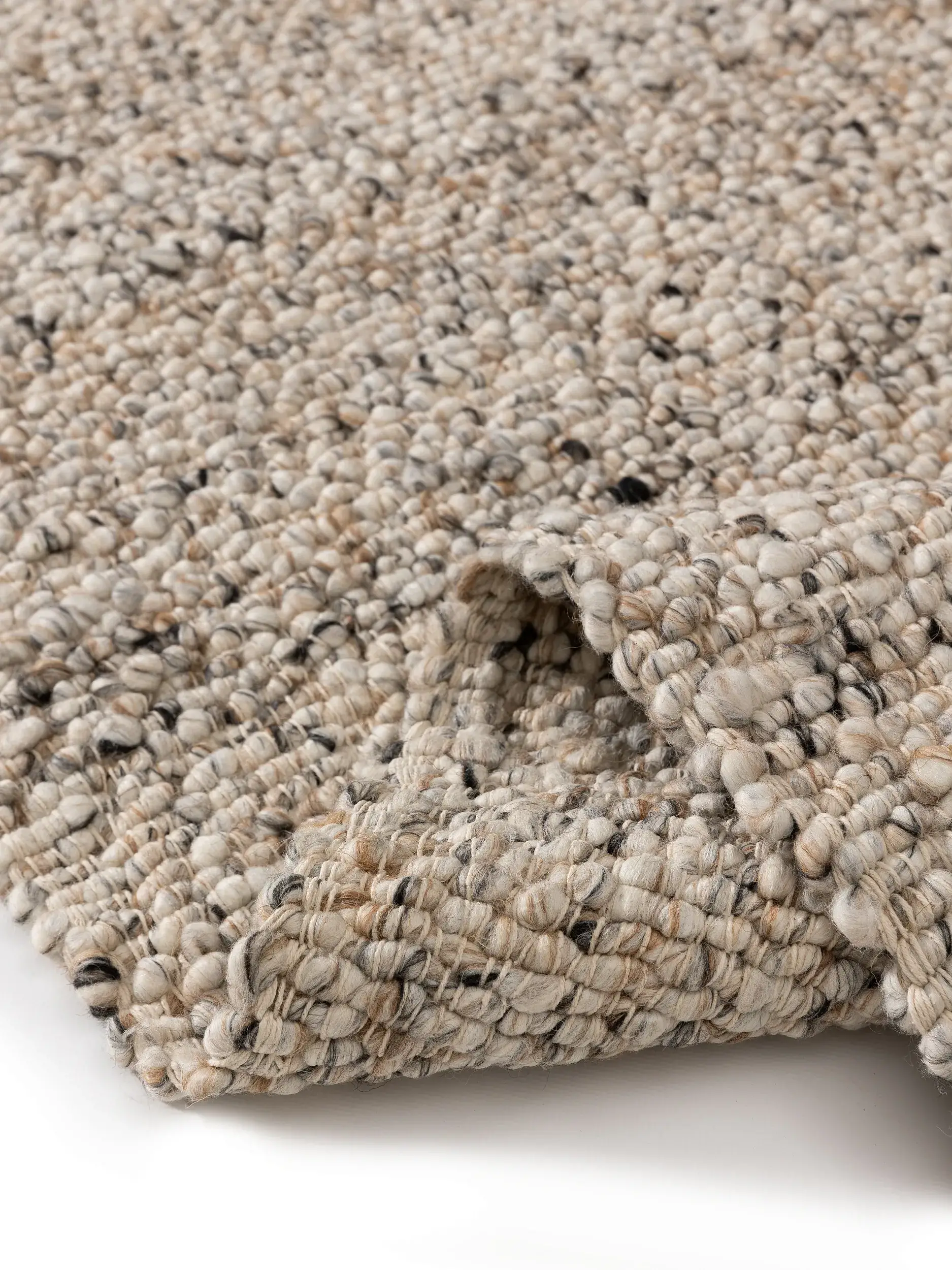 Rug made of 70% Wolle (from New Zealand), 30% Polyester in Multicolor with a 70% Wolle (from New Zealand), 30% Polyester high pile by benuta Pure