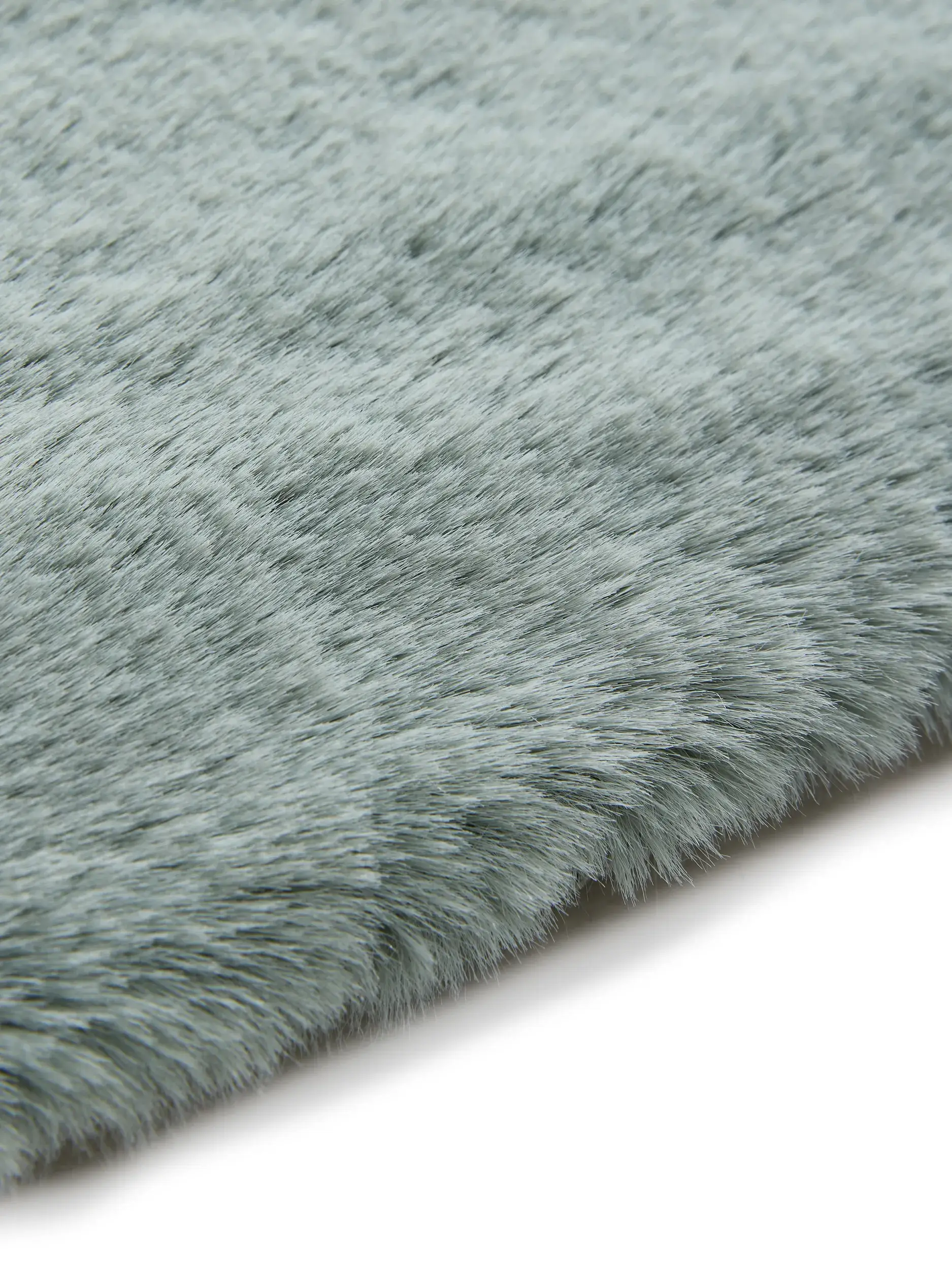 Teppich aus 100% Polyester in Türkis mit 100% Polyester hohem Flor von benuta Nest