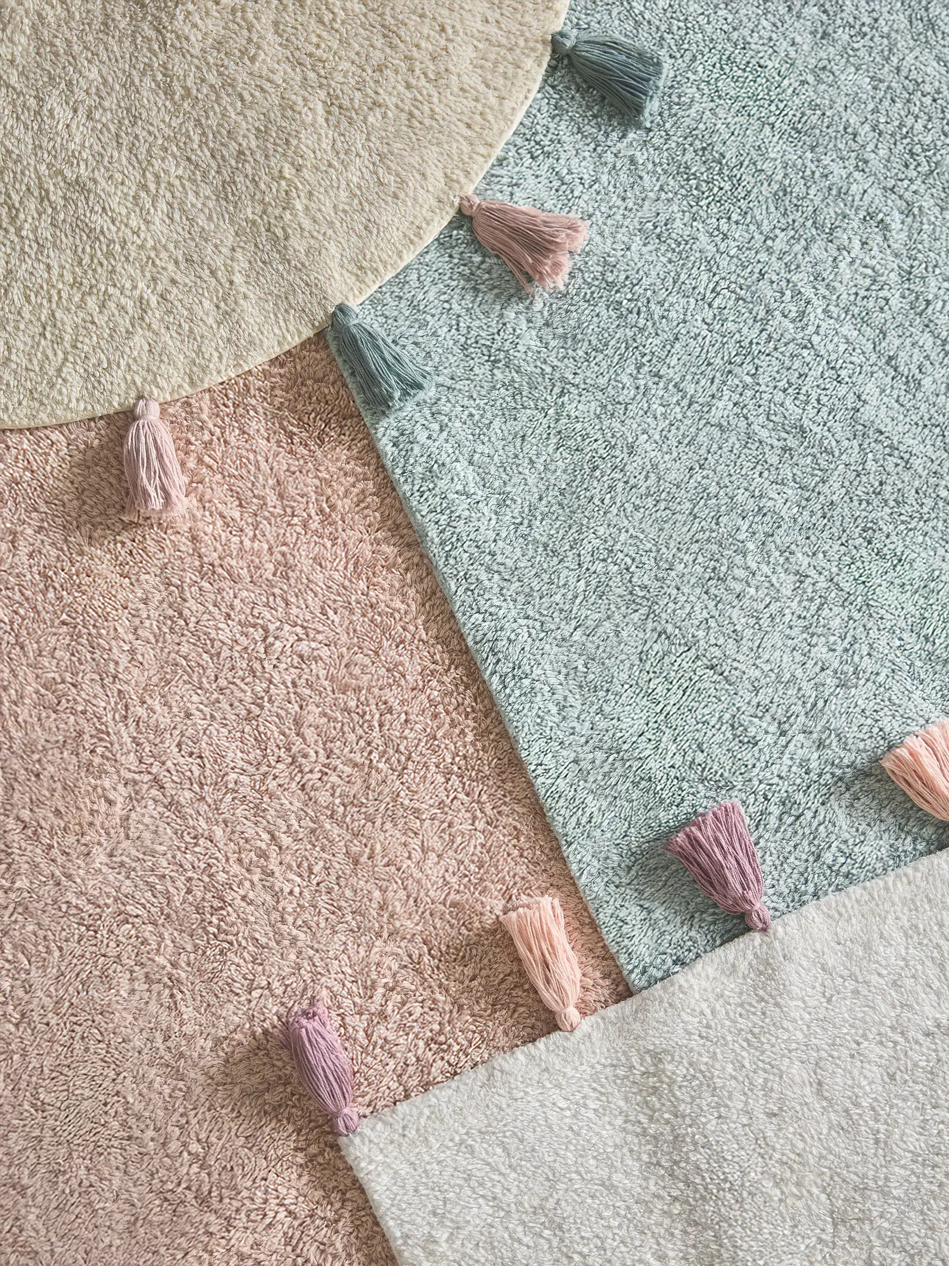 Rug made of 100% Baumwolle in Grün with a 100% Baumwolle high pile by Lytte
